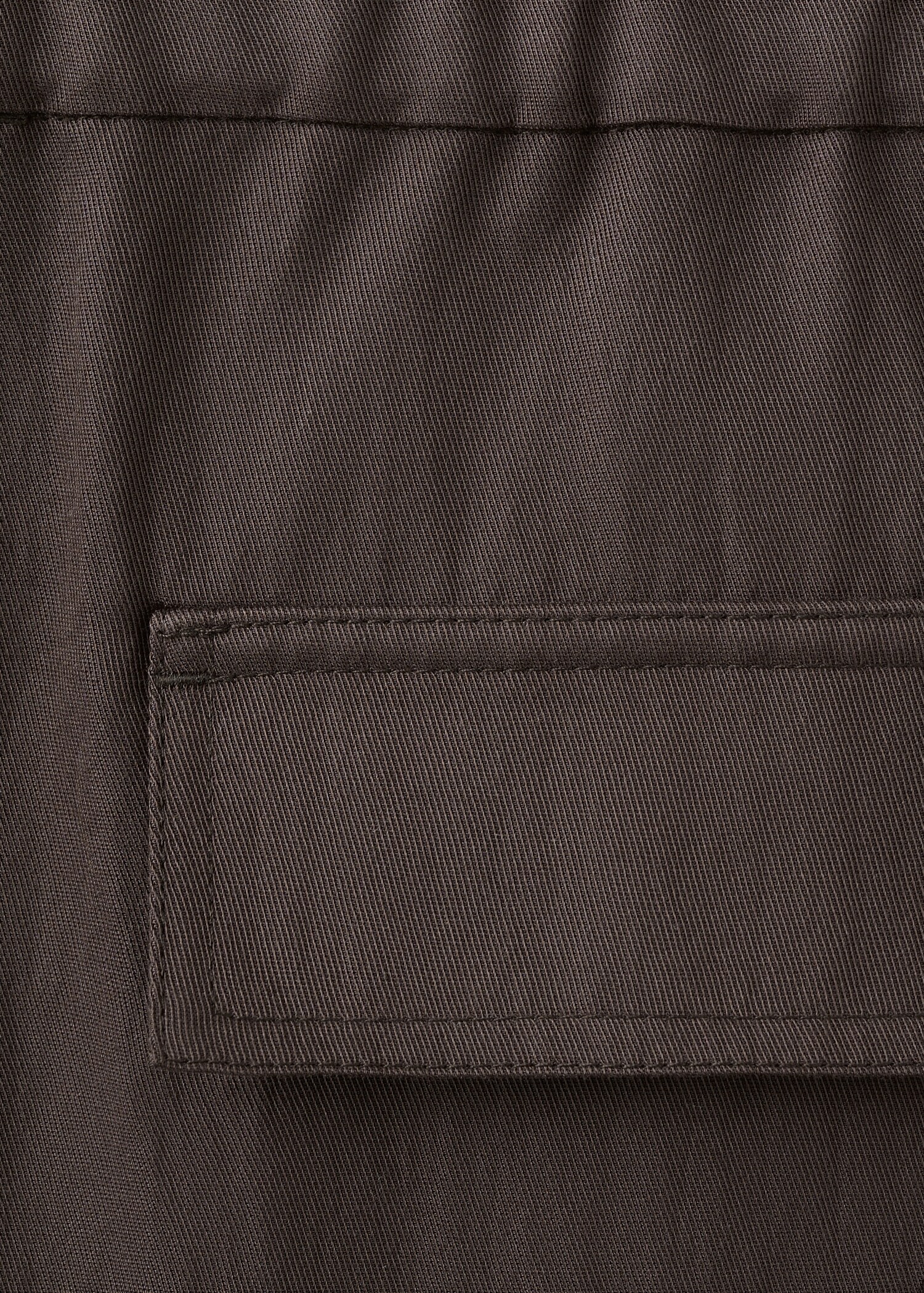 Mid-rise lyocell trousers - Details of the article 8