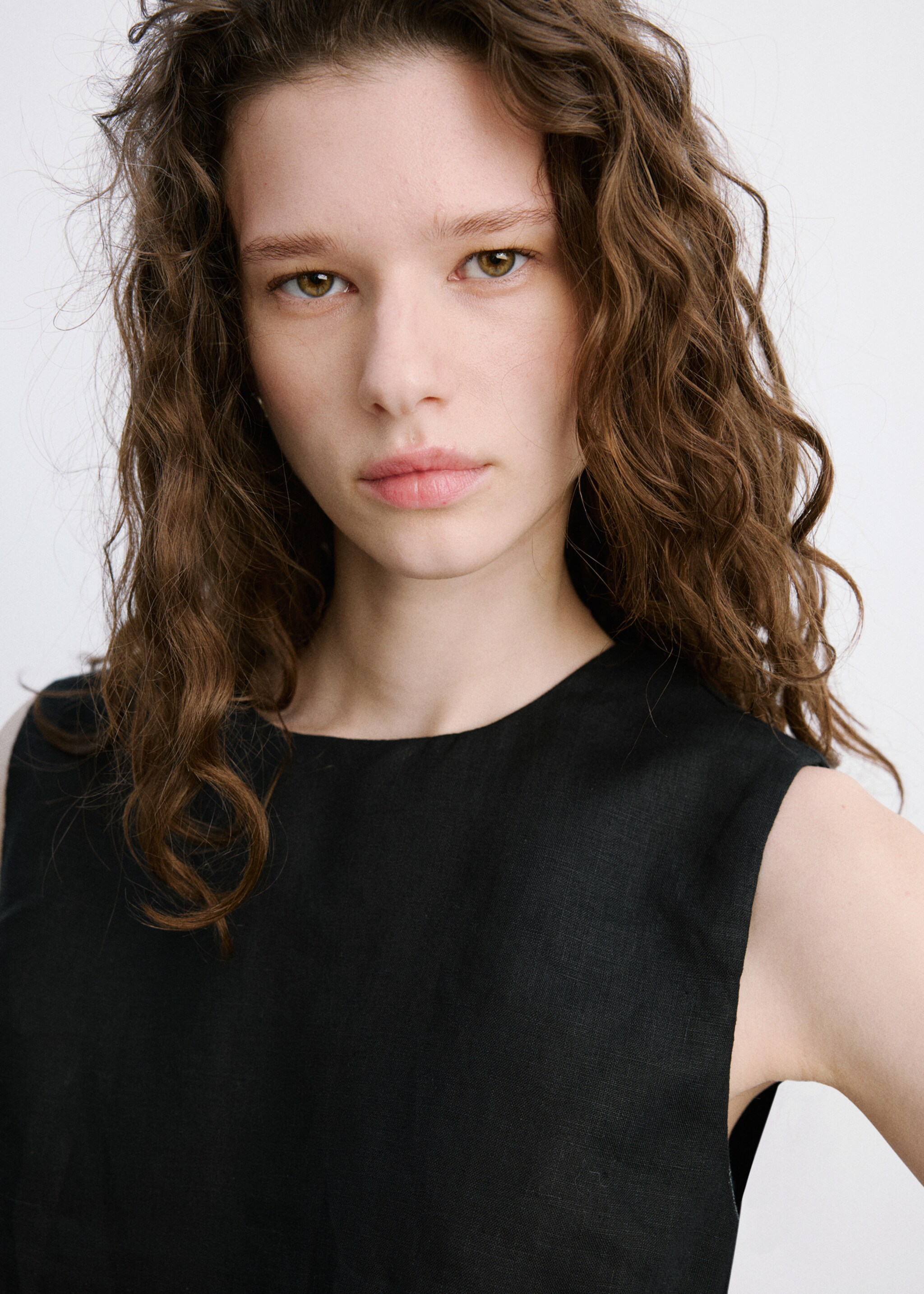 Crop top 100% len - Náhled ve středové rovině, Černá. Ref: 27037157-01.