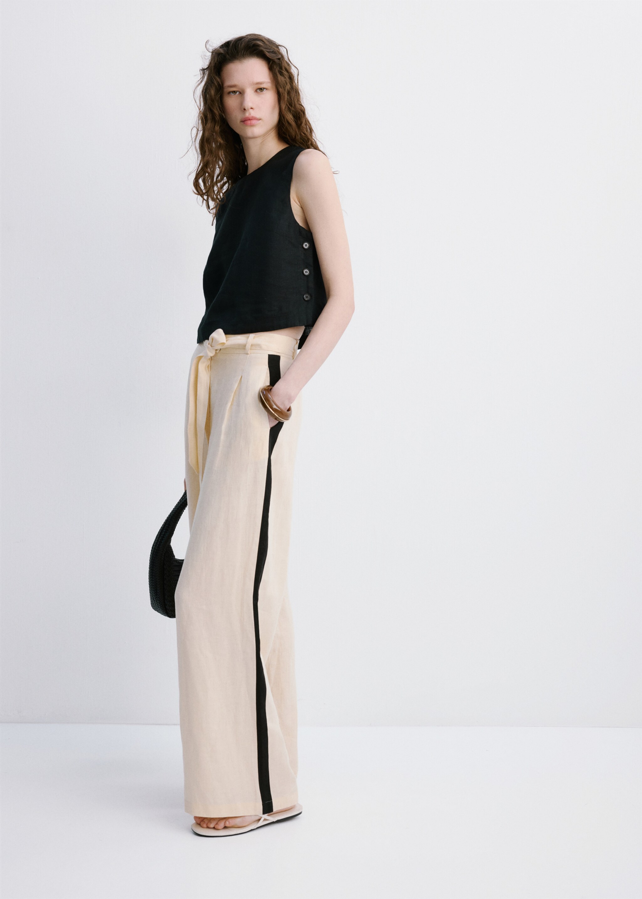 Crop top 100% len - Celkový náhled, Černá. Ref: 27037157-01.