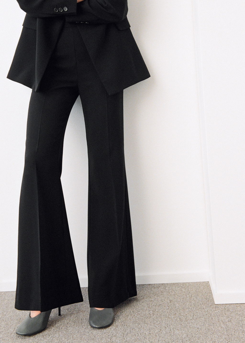 High-waist suits trousers