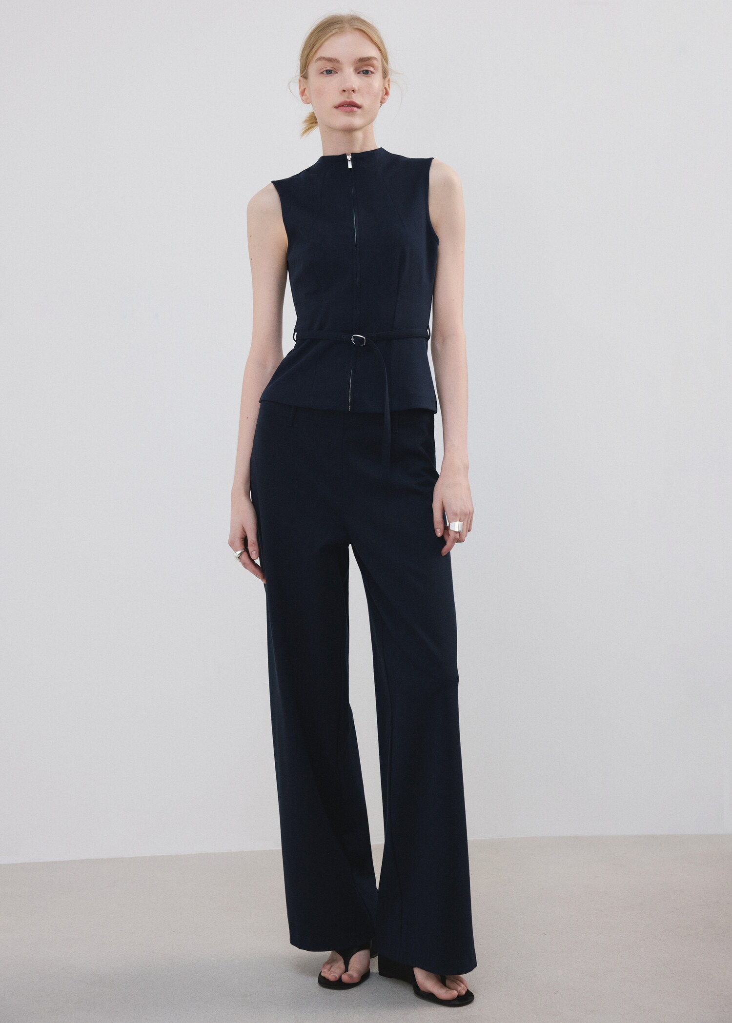 Chaleco entallado cremallera - Plano general