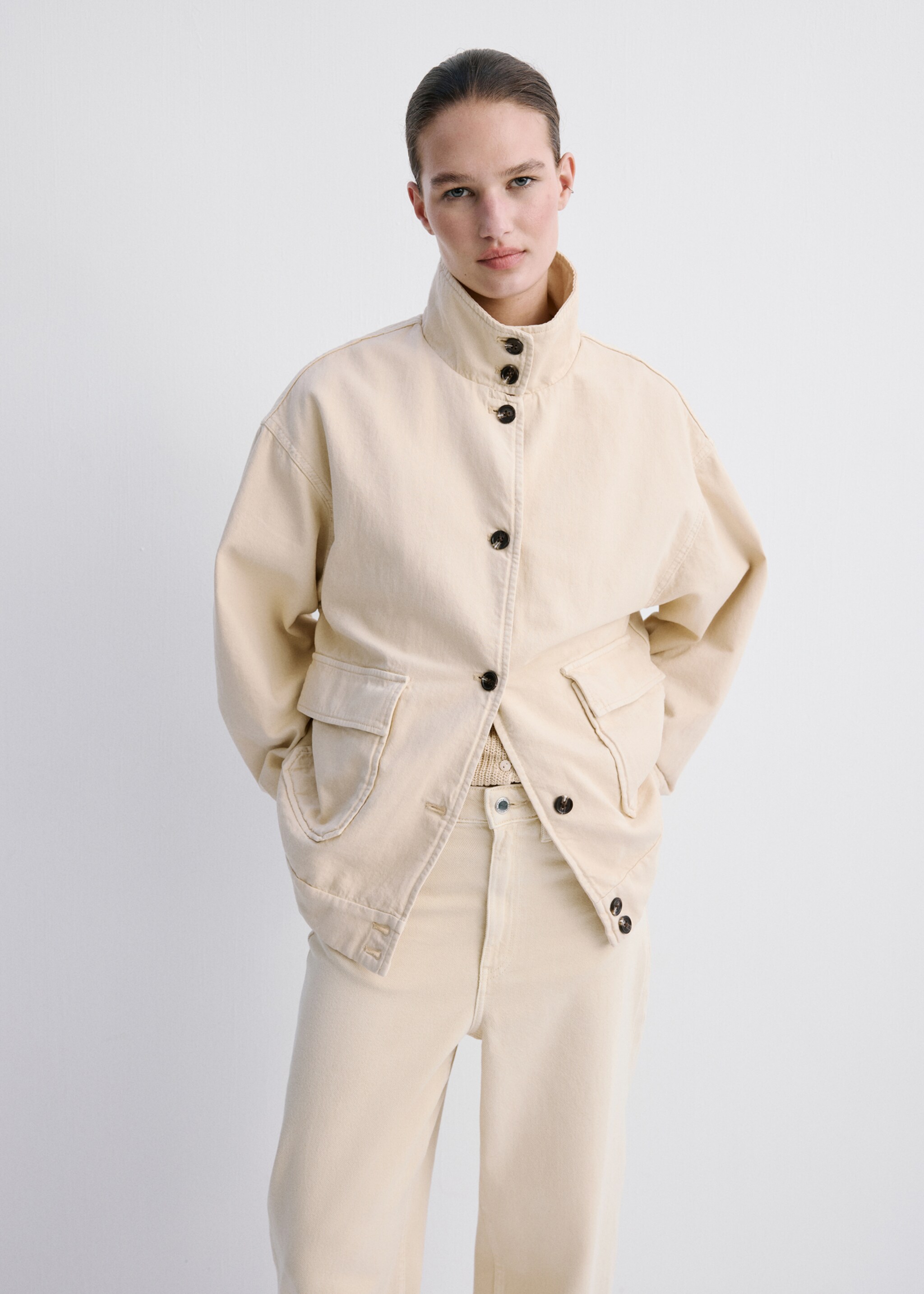 Balloon jeans with rolled-up hem - Details of the article 1, Vanilla. Ref: 27045818-01.