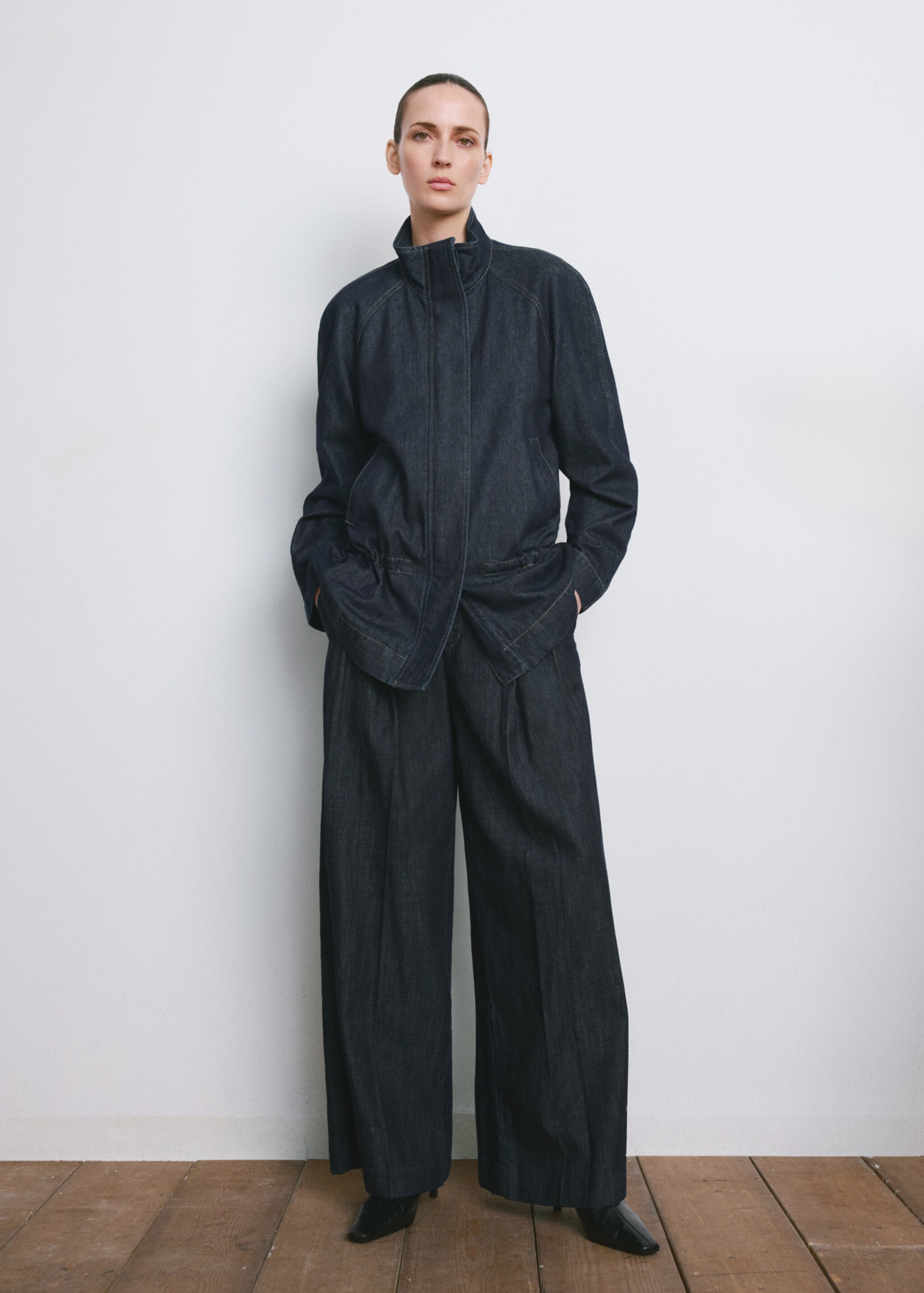 Wide leg denim trousers with belt loops - General plane, Open Blue. Ref: 27045823-02.