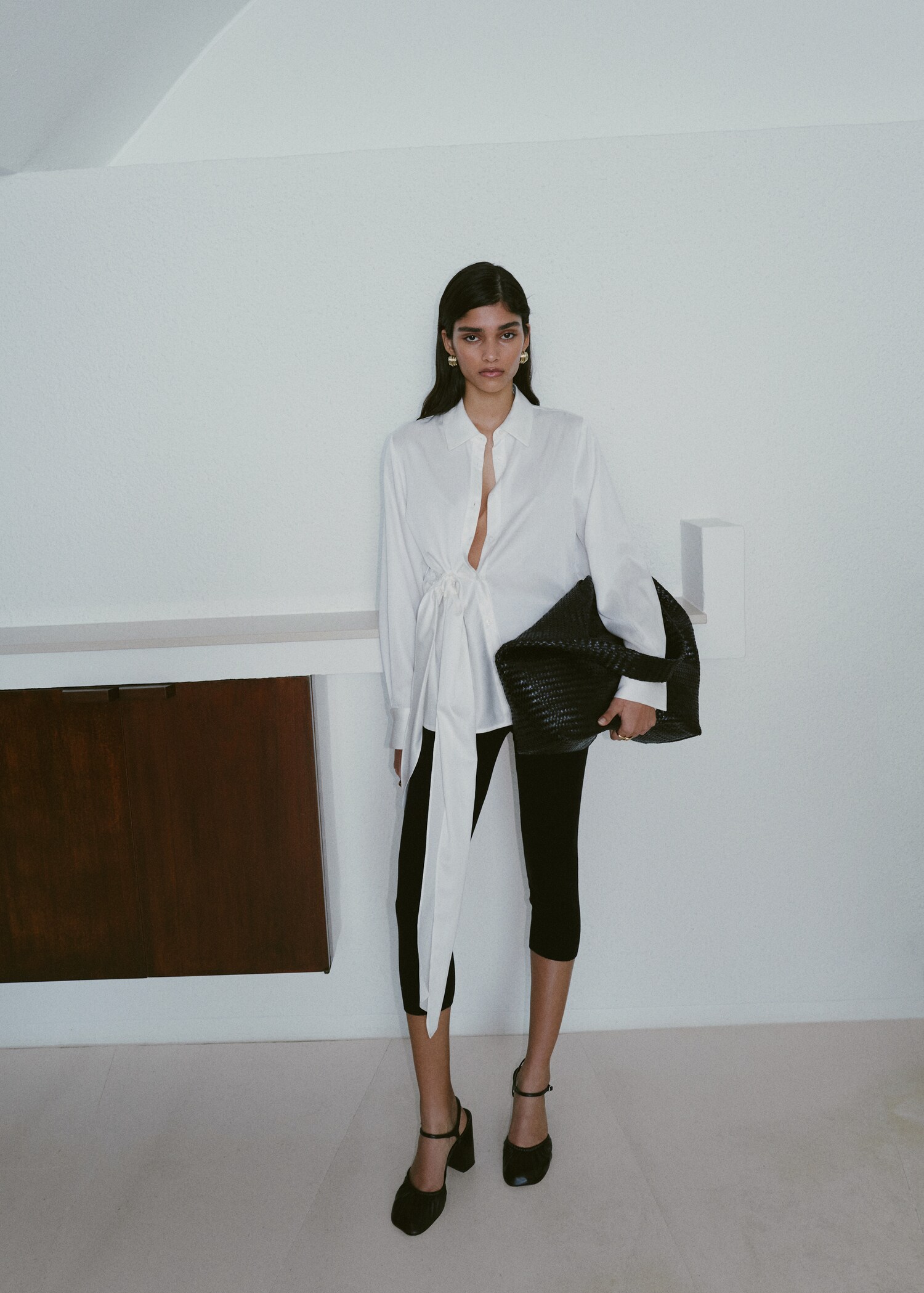 Shirt with side knot - General plane