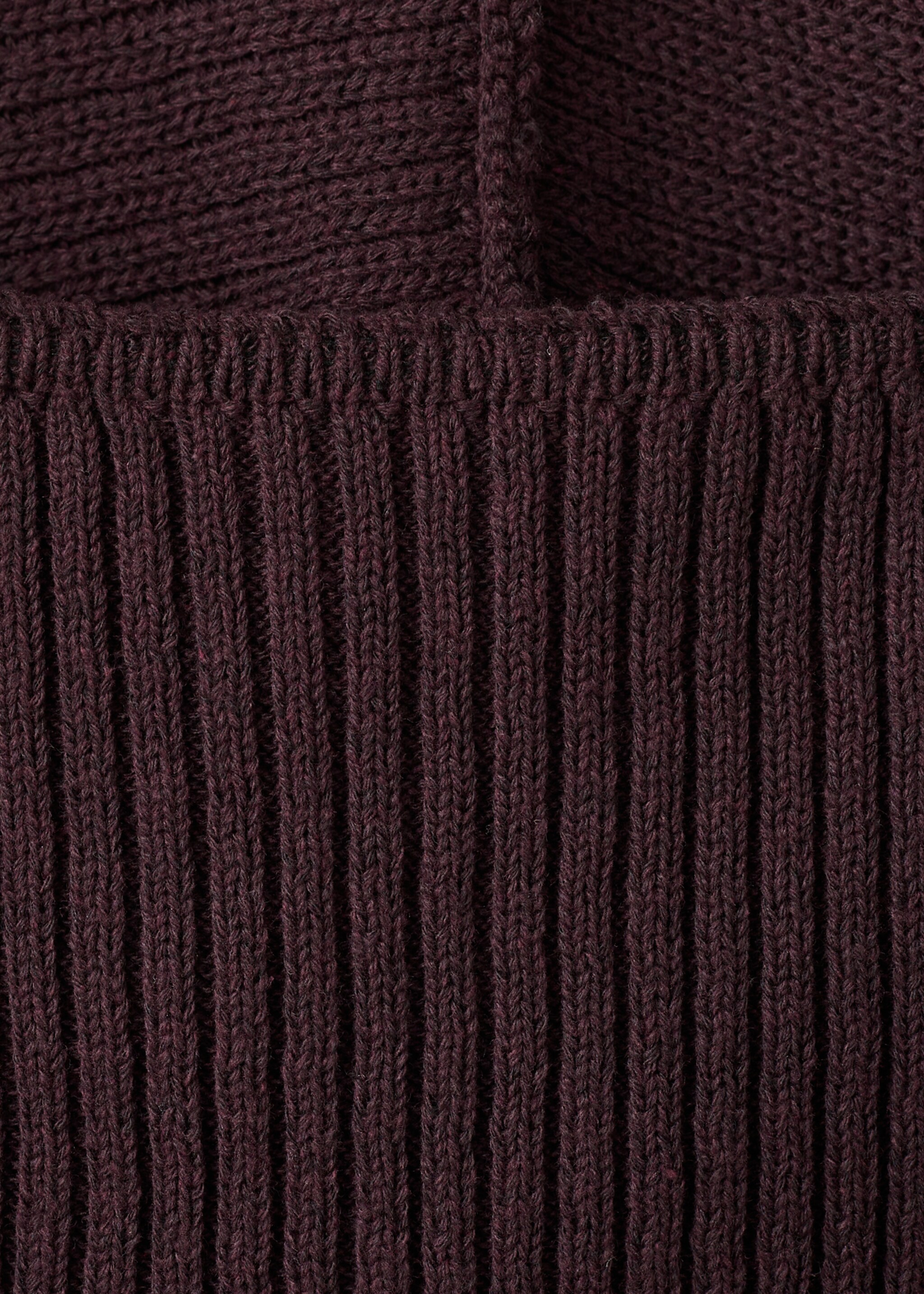 2-piece knit set - Details of the article 8, Plum. Ref: 27045841-01.