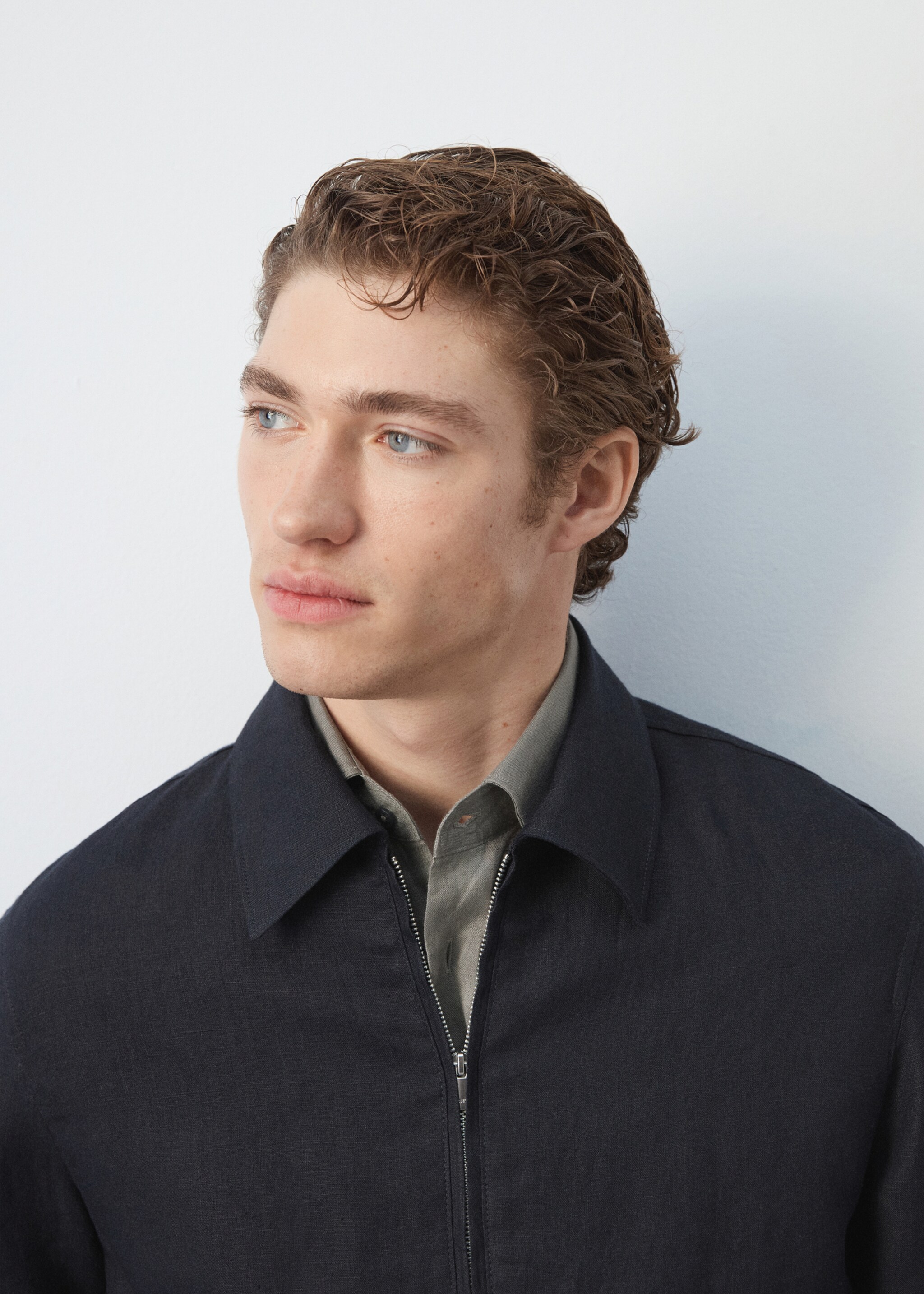 Veste 100 % lin poches - Détail de l'article 1, Bleu marine. Ref: 27045930-01.