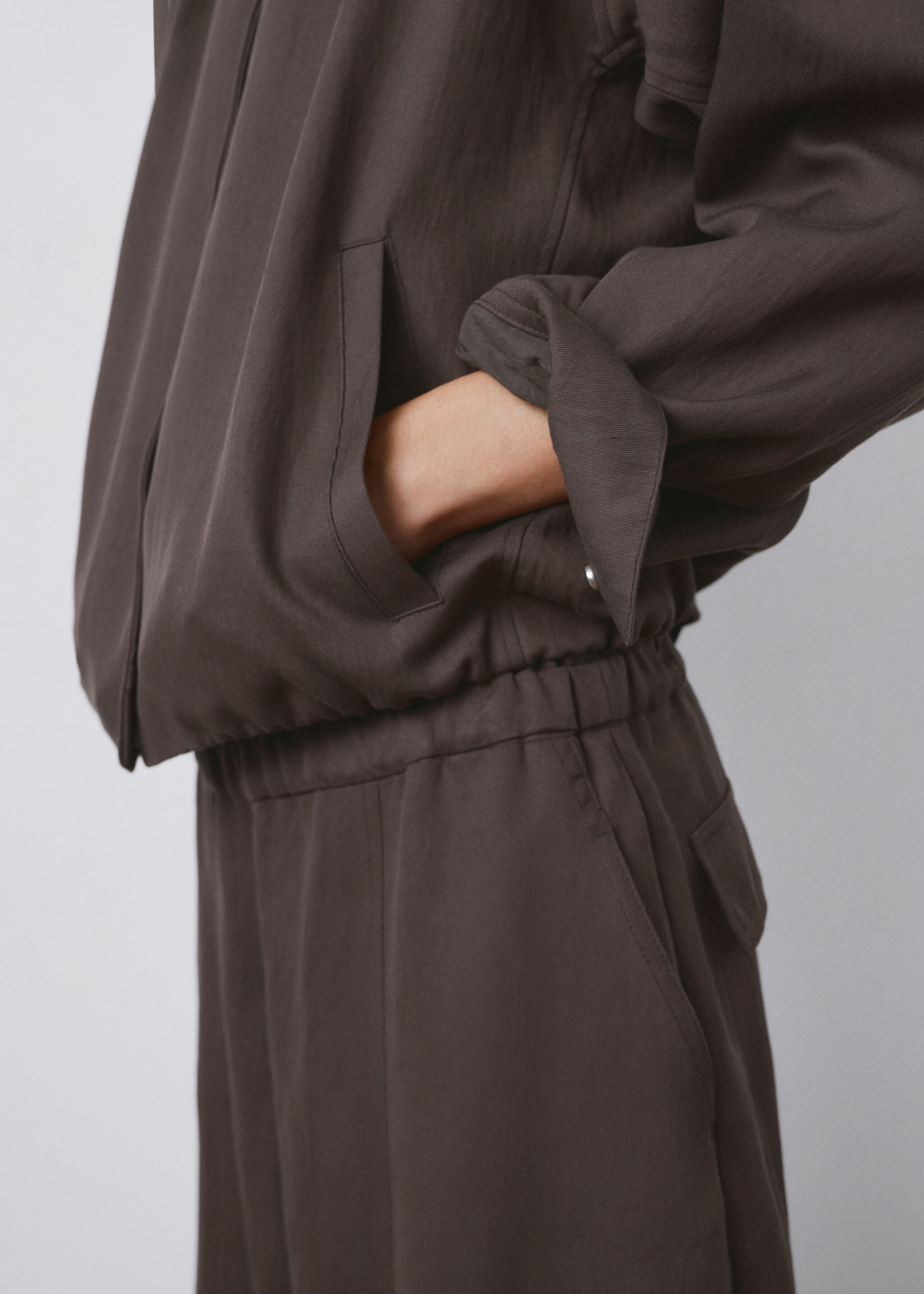 Lyocell bomber jacket - Details of the article 4, Purple. Ref: 27046346-01.