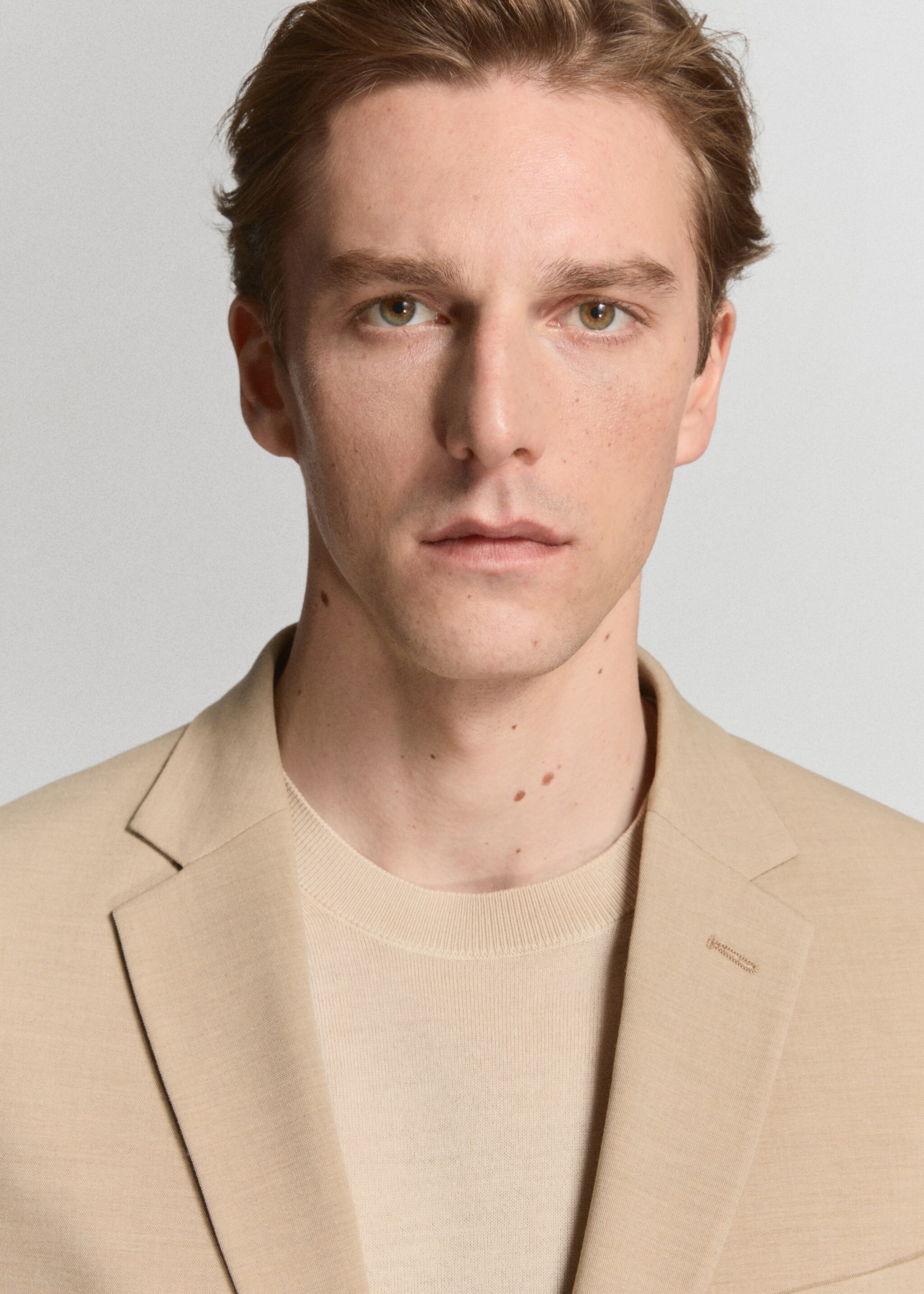 Костюмный пиджак París super slim fit - Деталь изделия 1, Бежевый. Ref: 27051225-01.