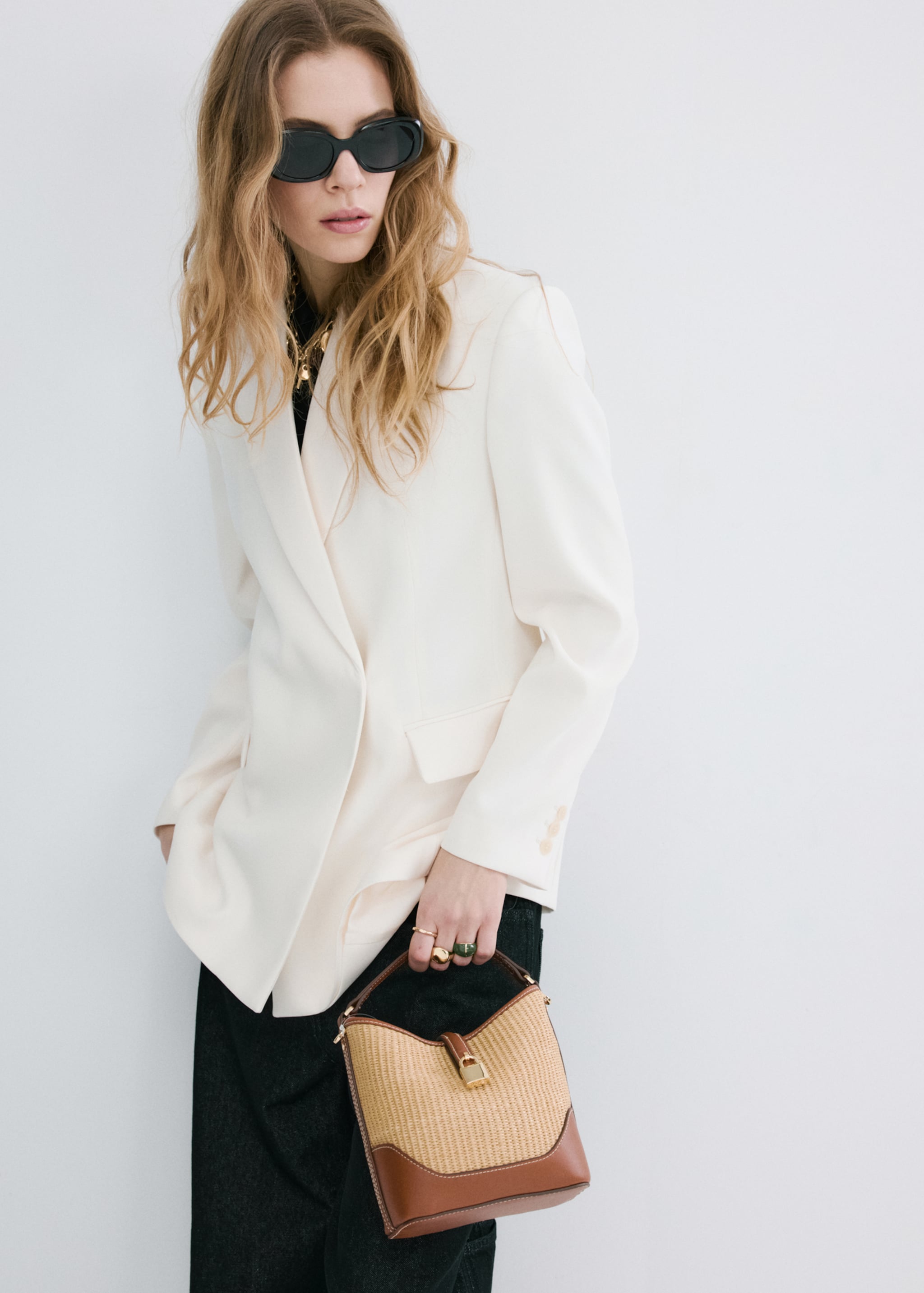 Blazer traje cinturón - Plano medio, Vainilla. Ref: 27051320-01.