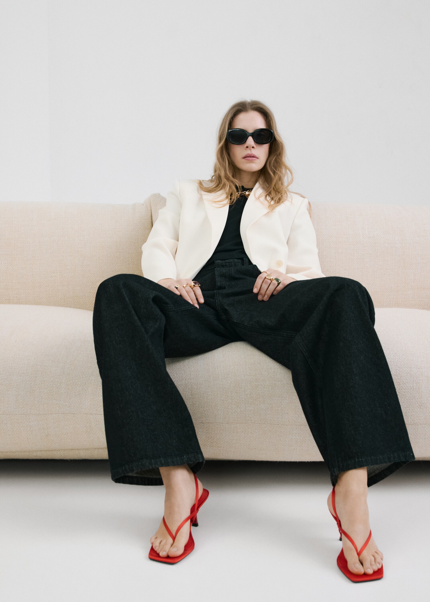 Suit jacket with scarf - Details of the article 2