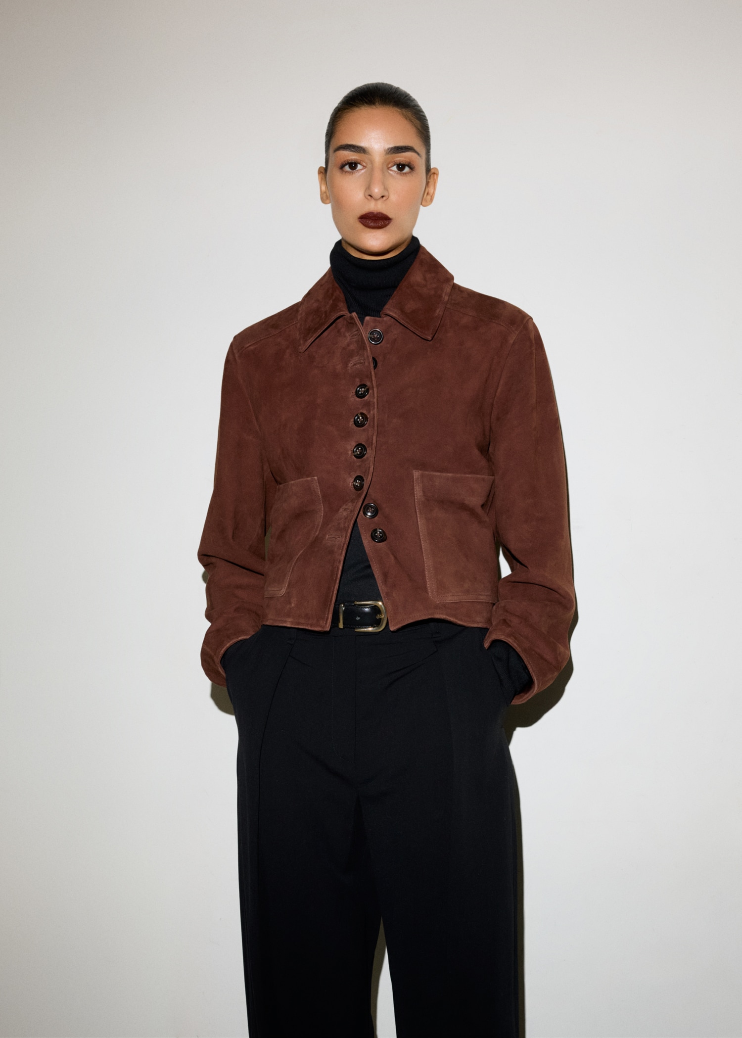 Suede jacket with buttons - Medium plane