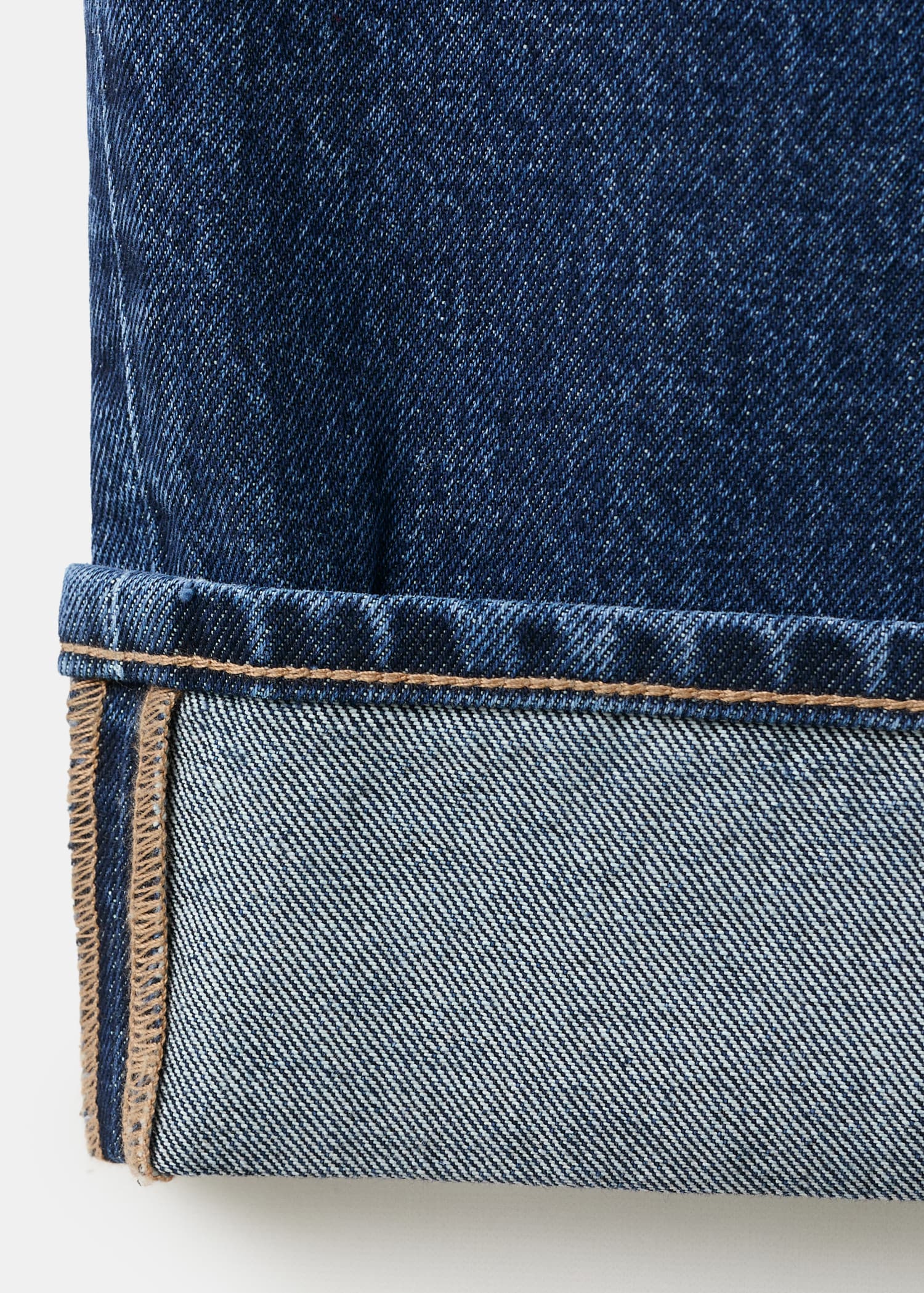 Balloon jeans with rolled-up hem - Details of the article 8