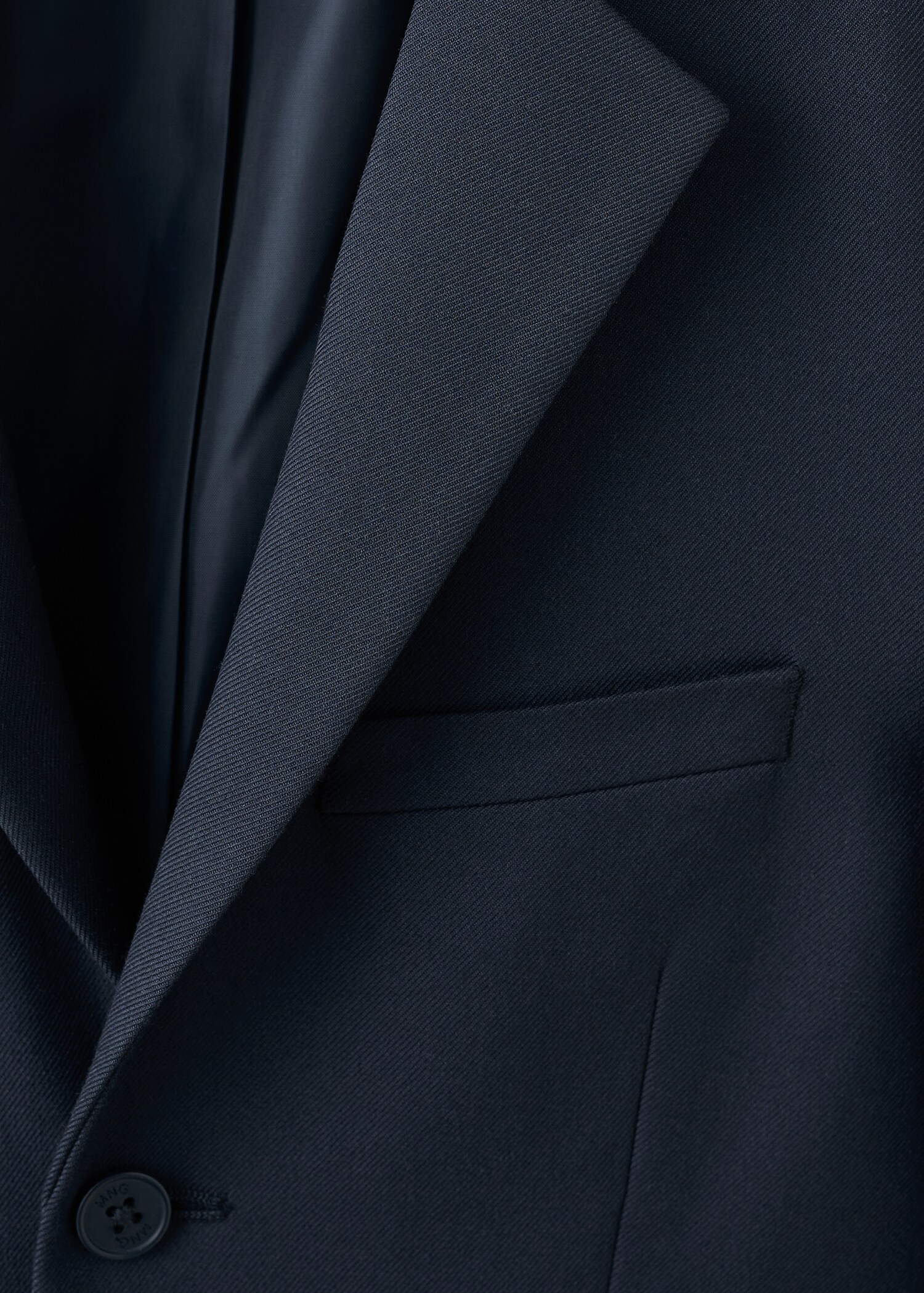 Classic suit jacket - Details of the article 8
