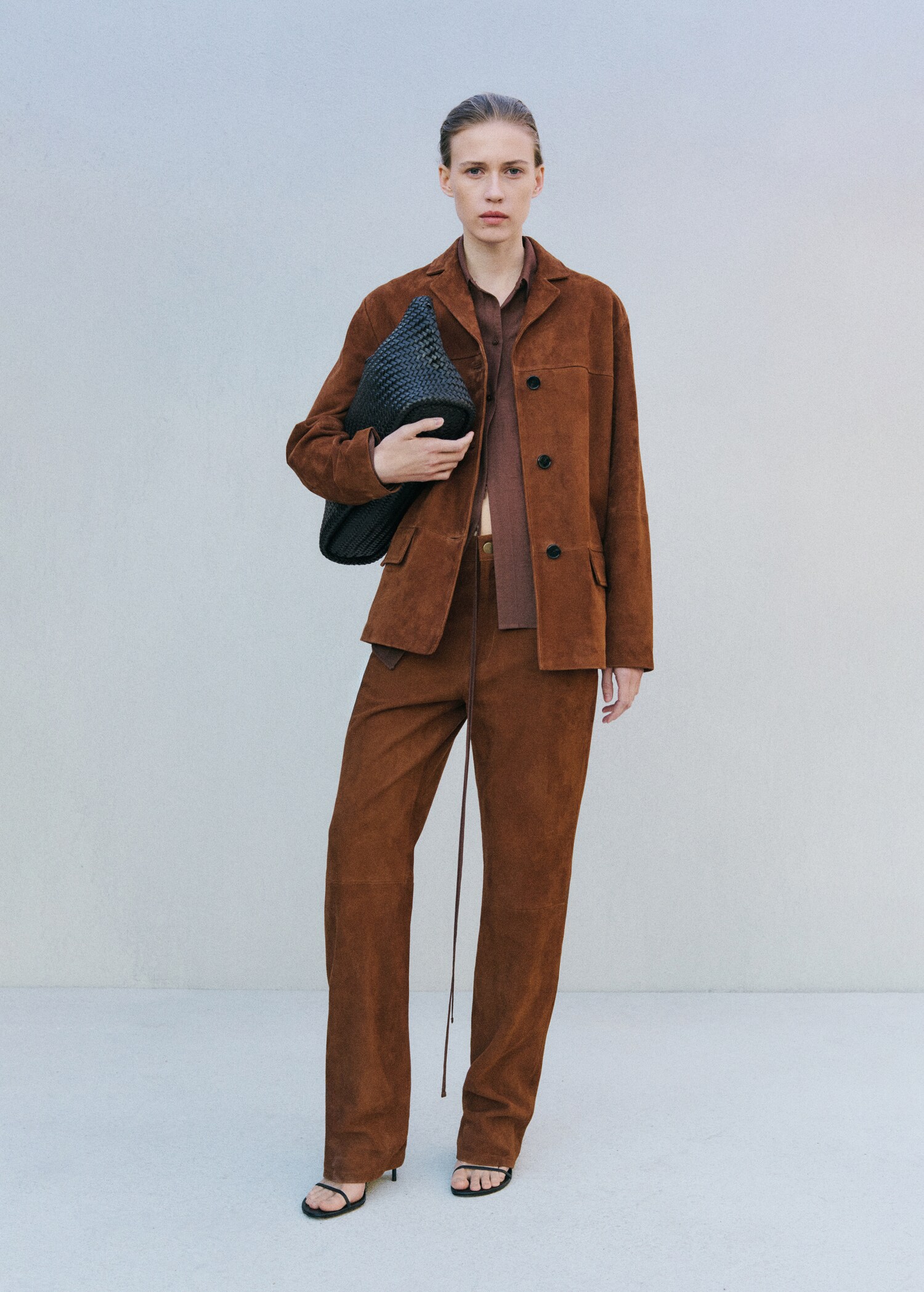 Straight blazer with front stitching - General plane