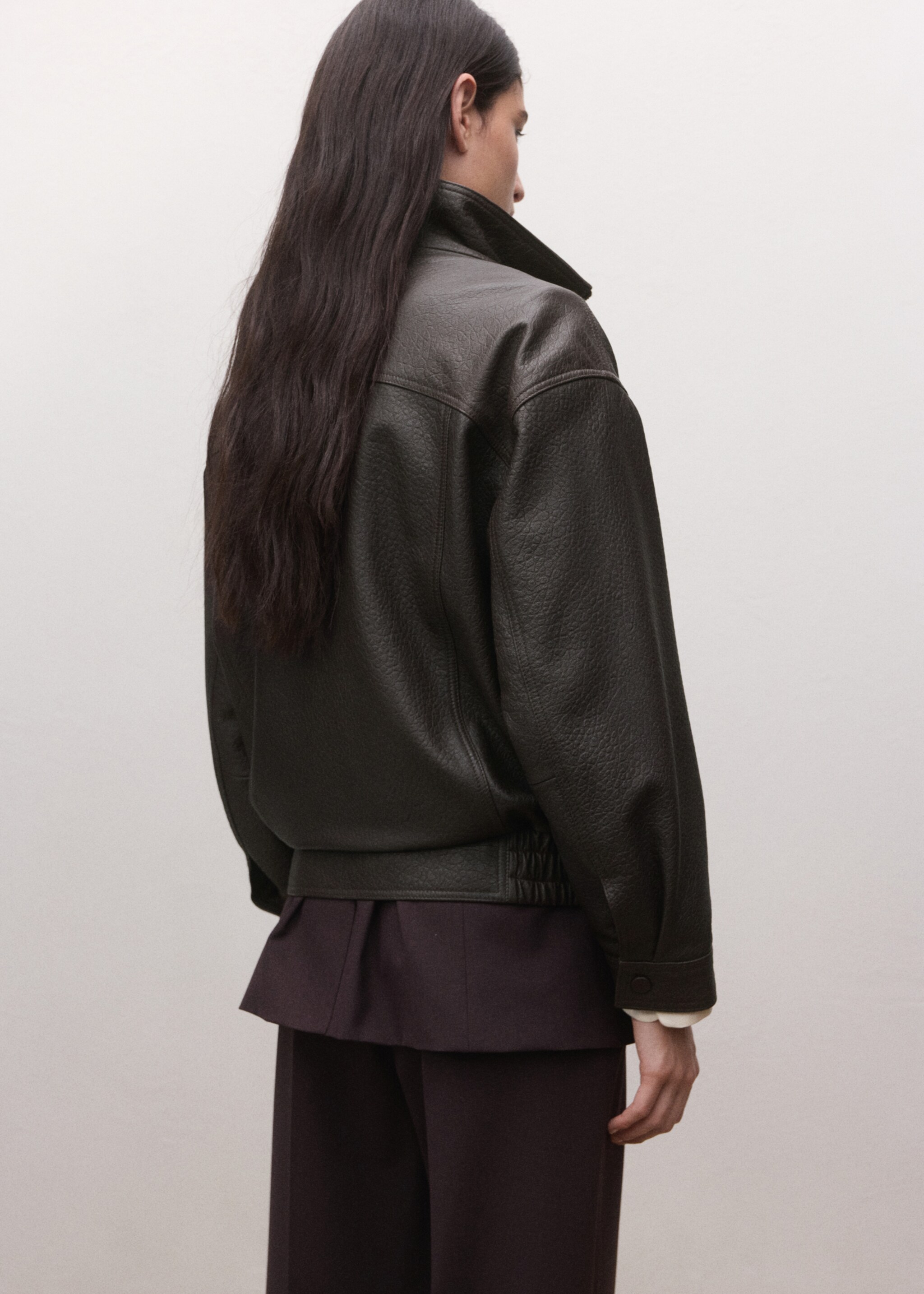 100% leather oversized funnel neck jacket - Reverse of the article, Brown. Ref: 27054773-02.