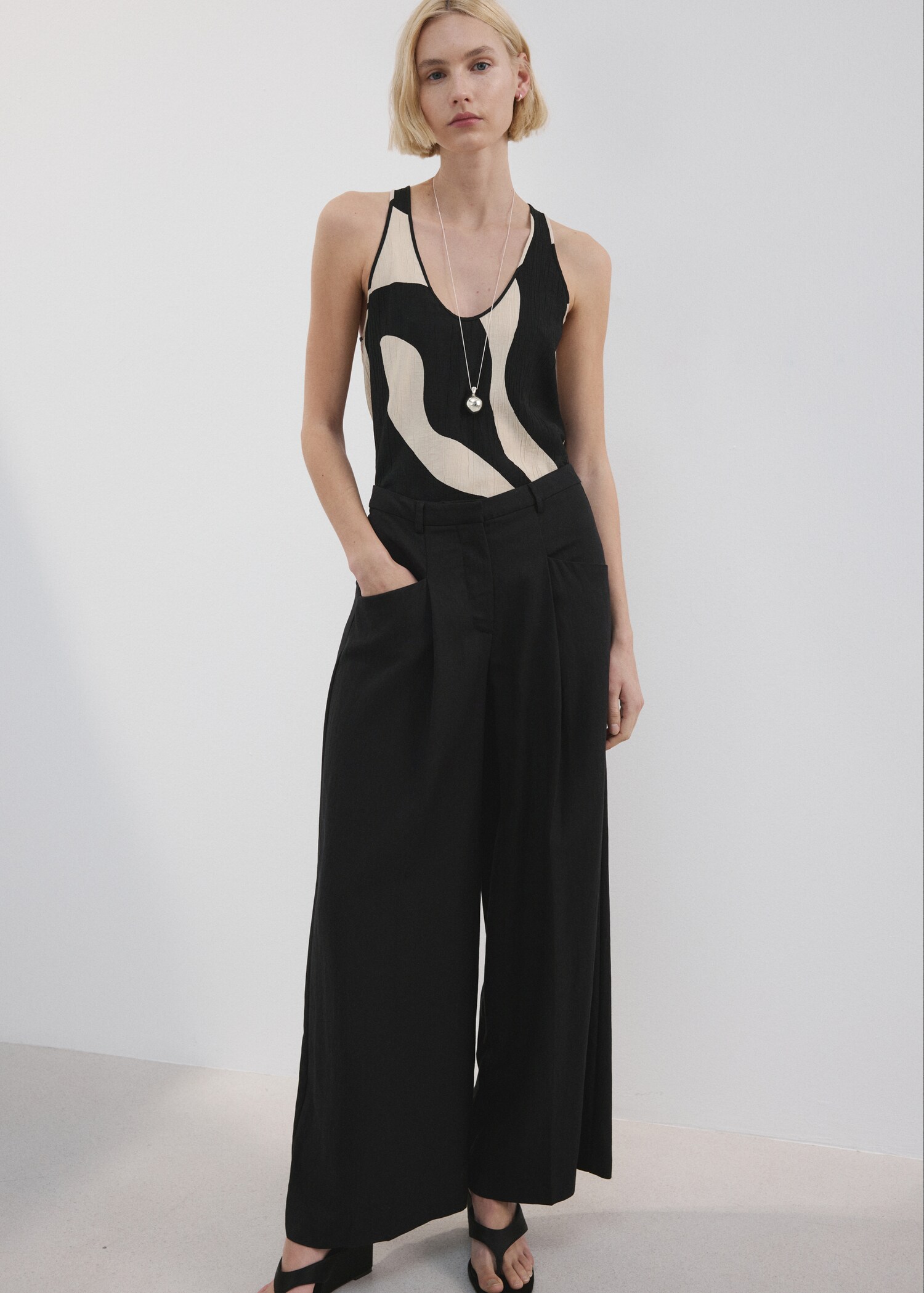 Printed crop top - Details of the article 2