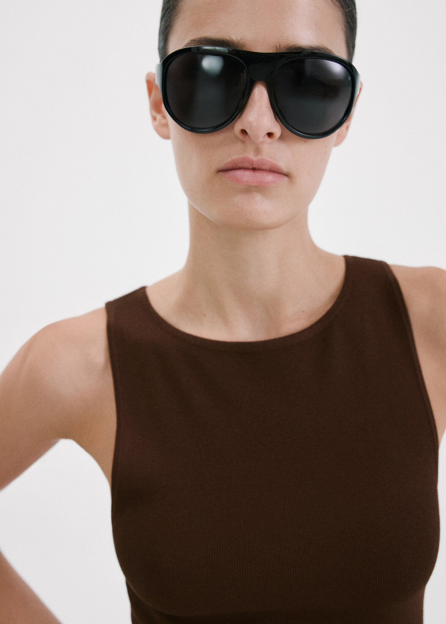 Fitted midi-dress - Details of the article 1