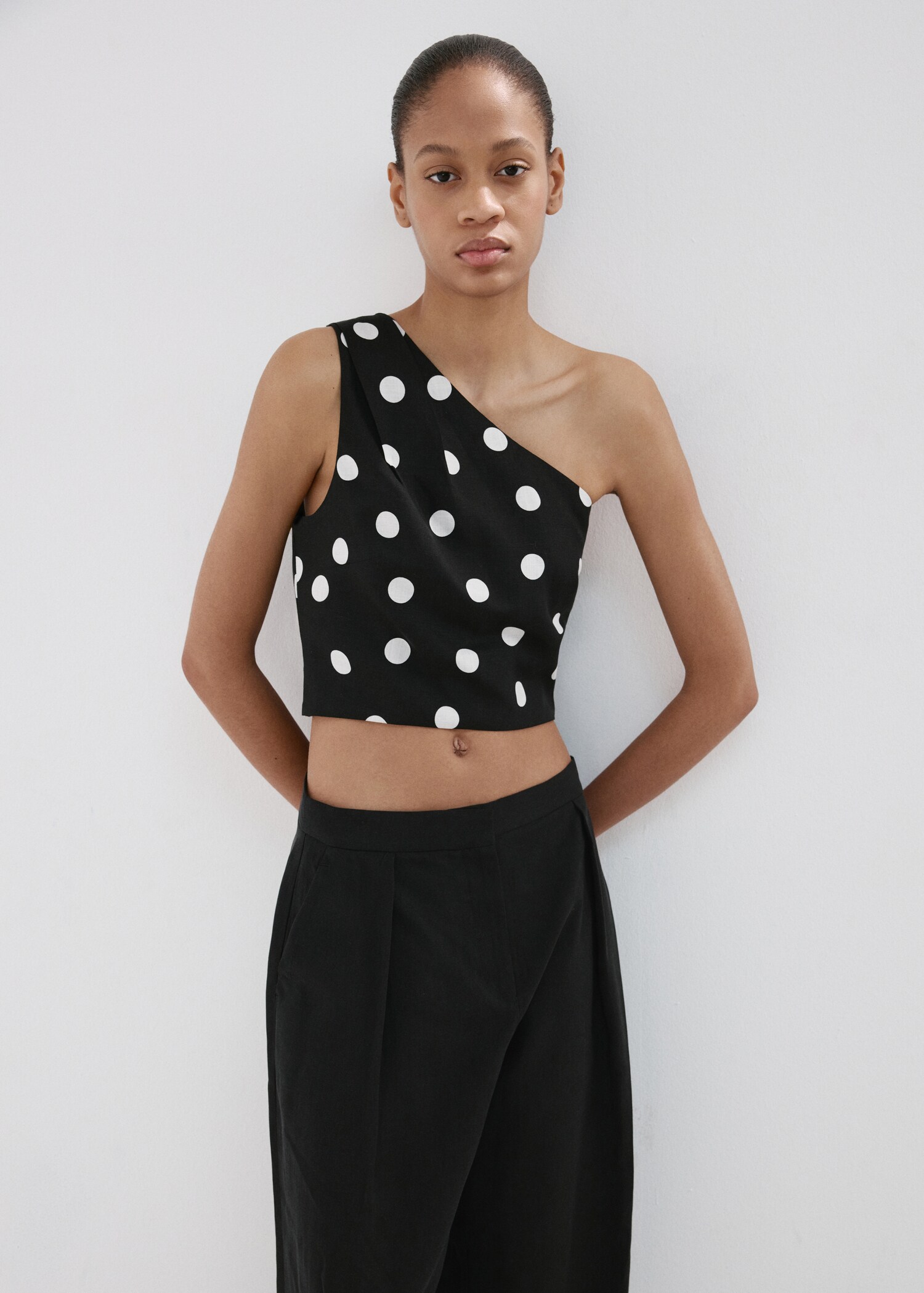 Asymmetric polka dot top - Medium plane