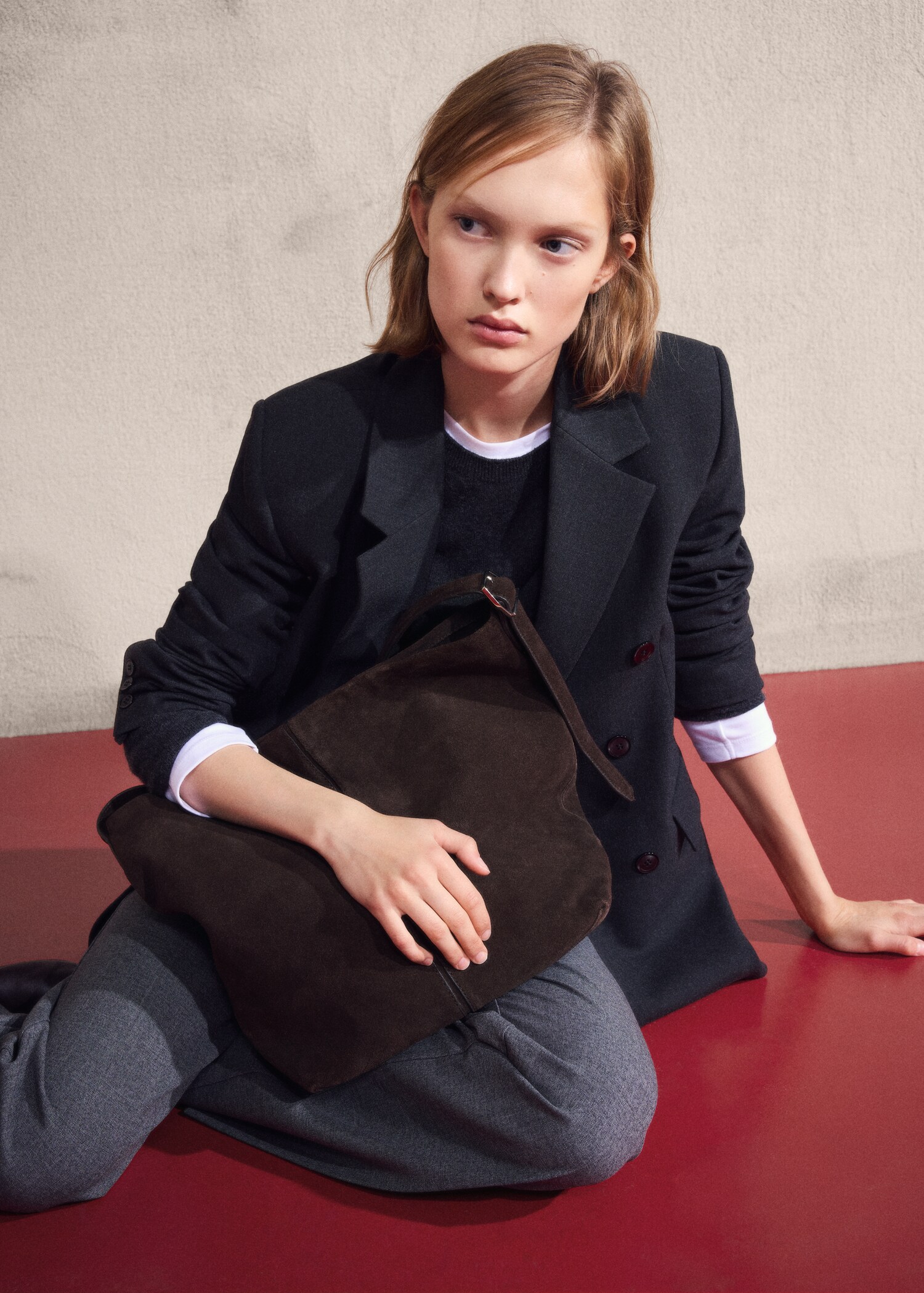 Large bucket bag with buckle - General plane