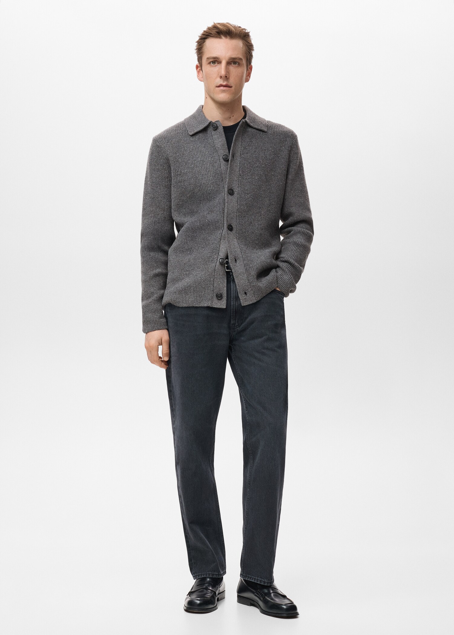 Ribbed knit cardigan - General plane