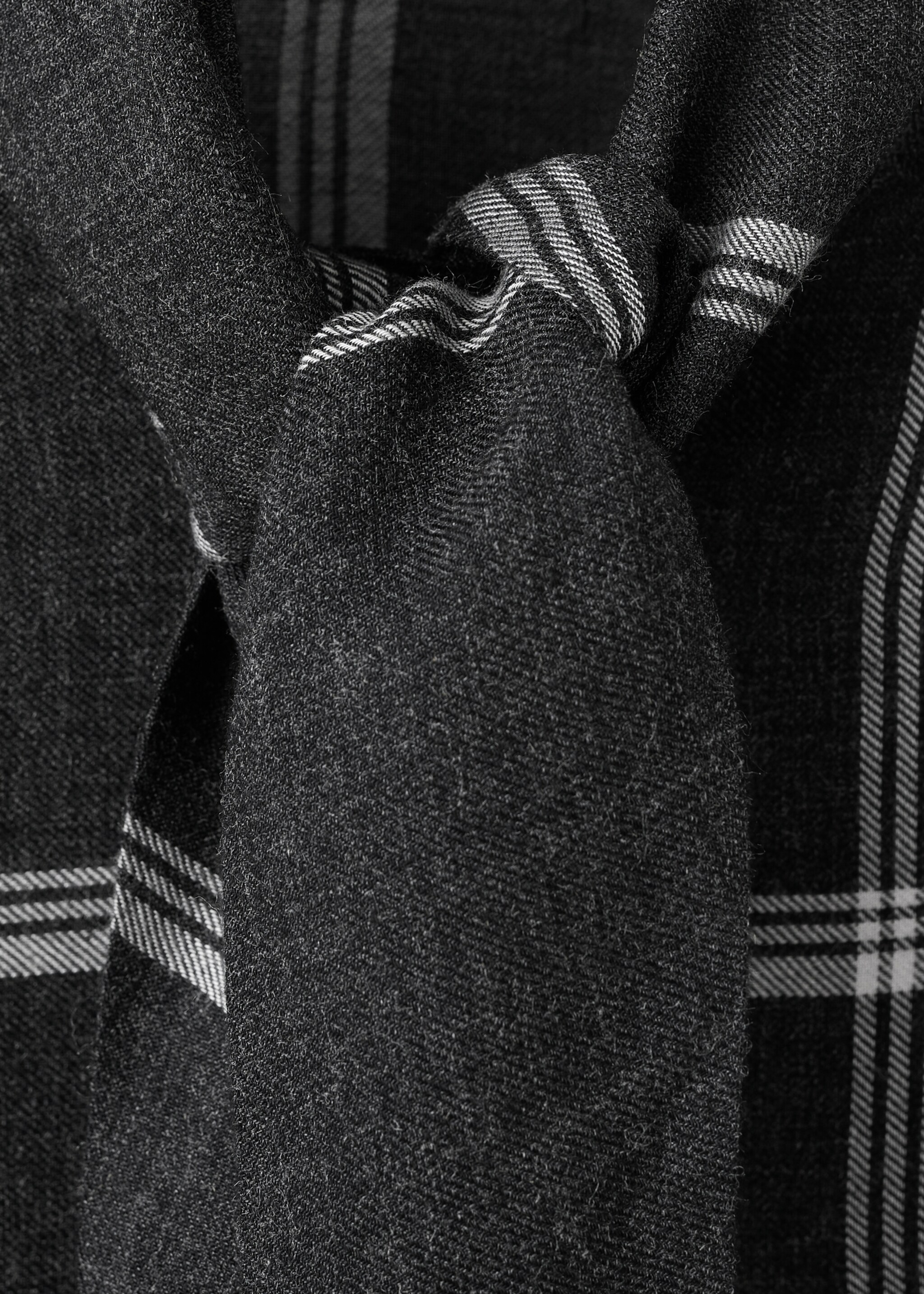 Blouse with check pattern and foulard collar - Details of the article 8, Black. Ref: 27061340-01.