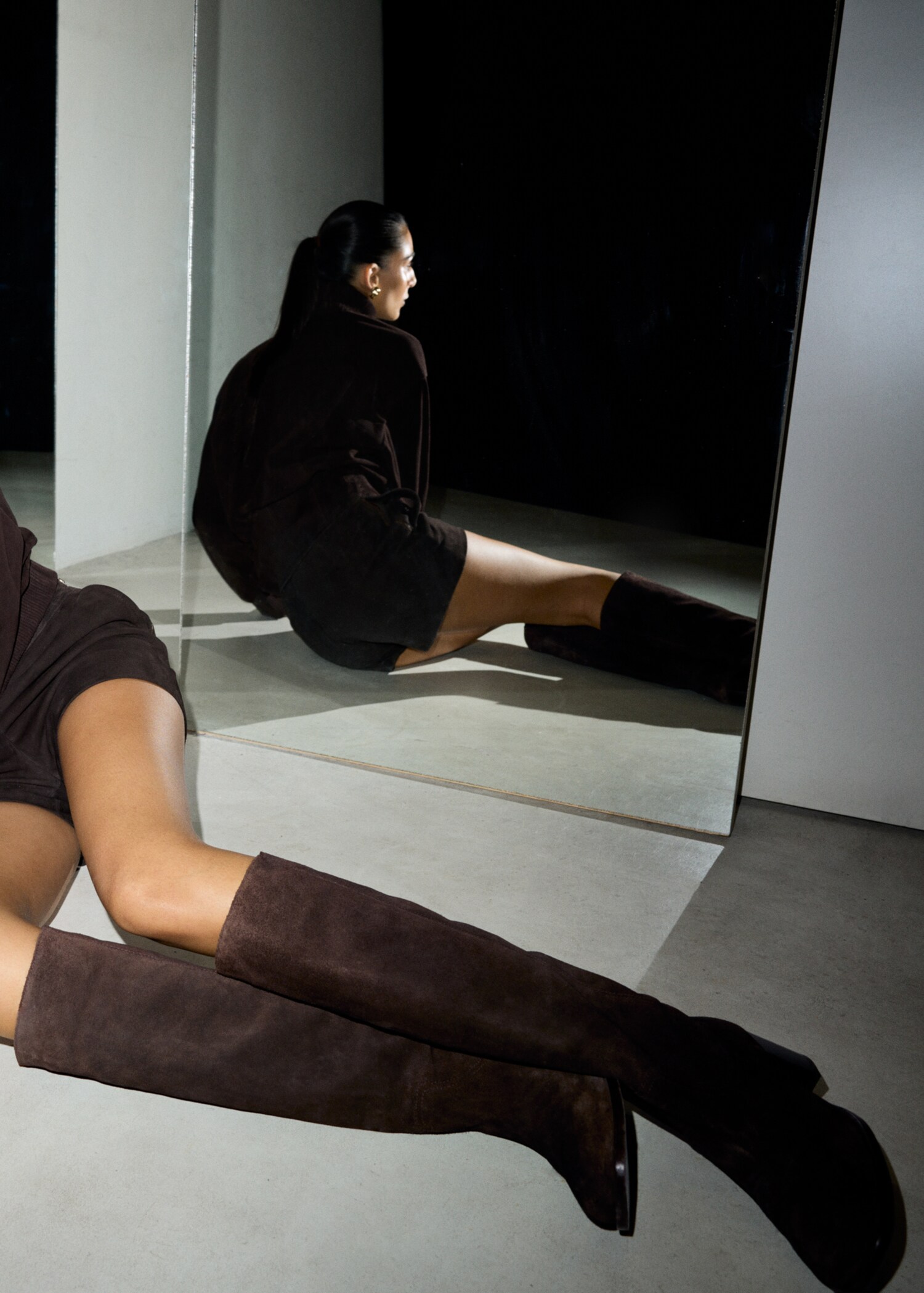 Heel suede boots - General plane