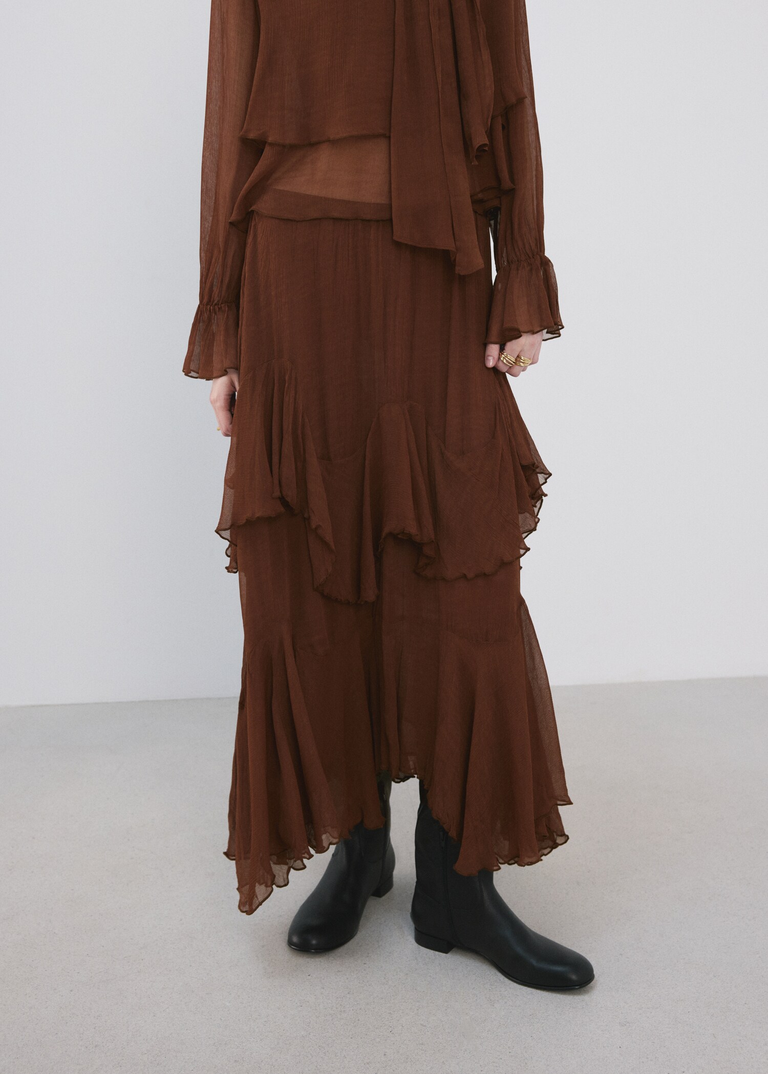 Ruffled chiffon skirt - Medium plane