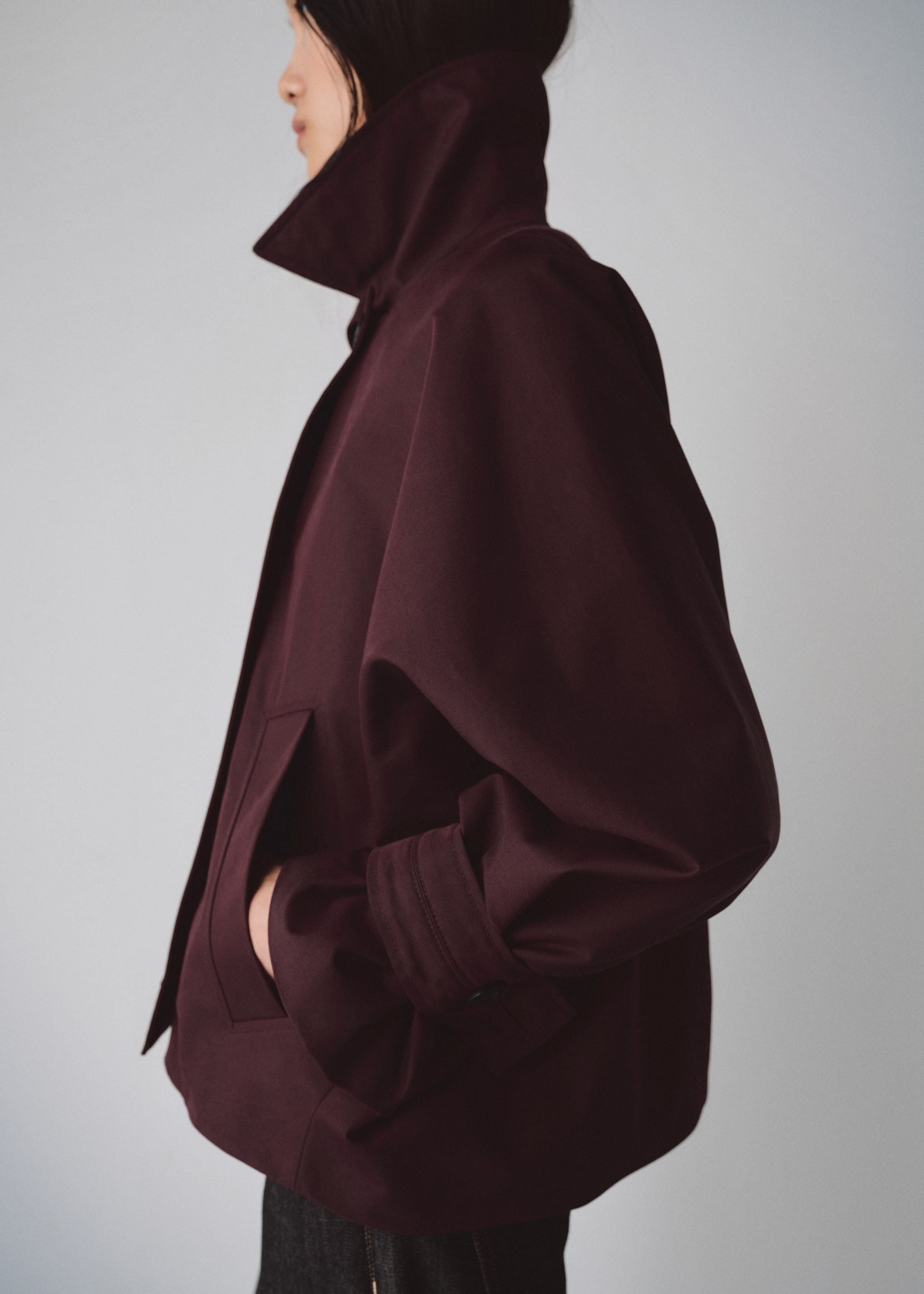 Short double-breasted trench coat with hood - Medium plane, Maroon. Ref: 27064772-03.