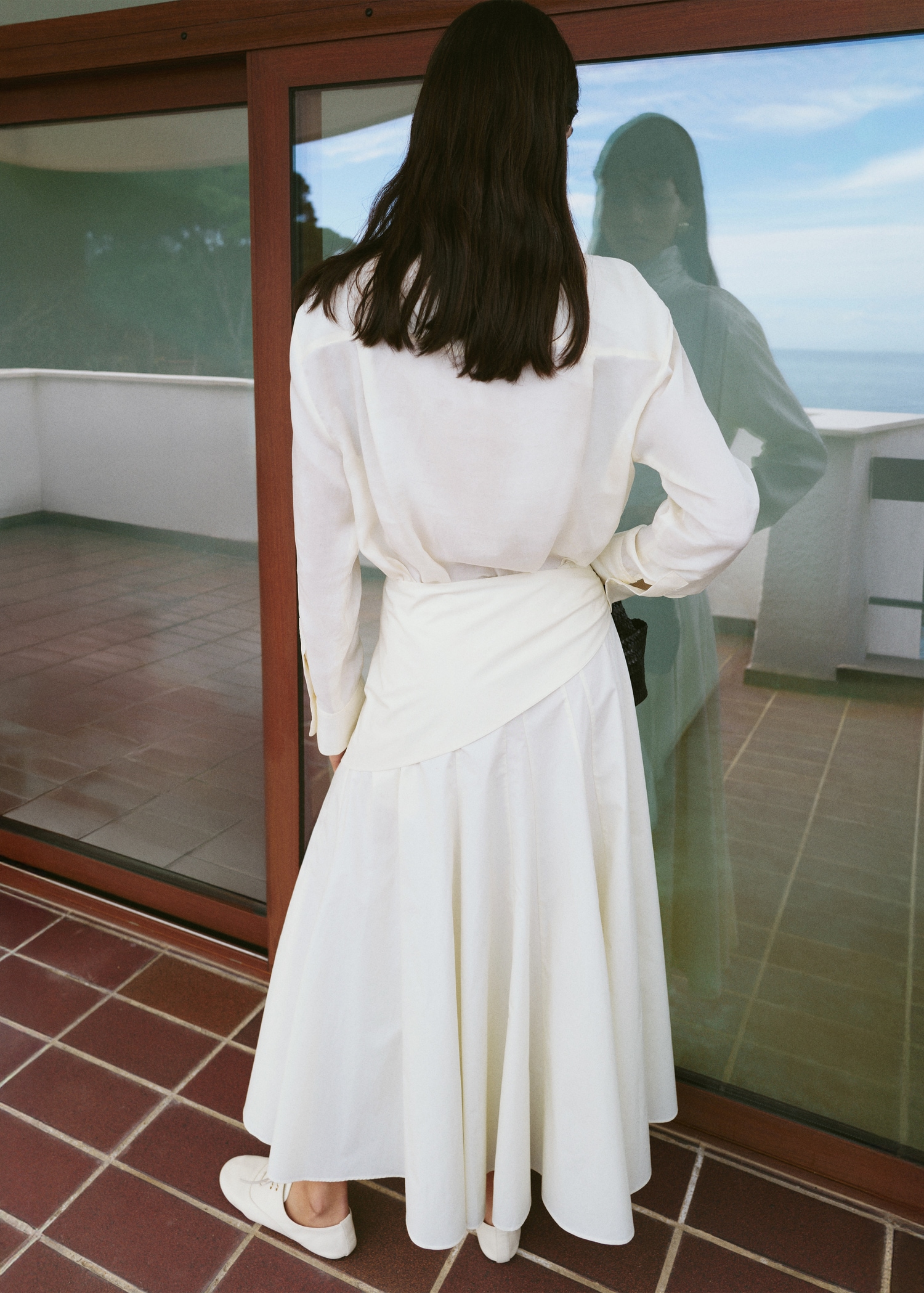 A-line skirt with handkerchief detail - Reverse of the article