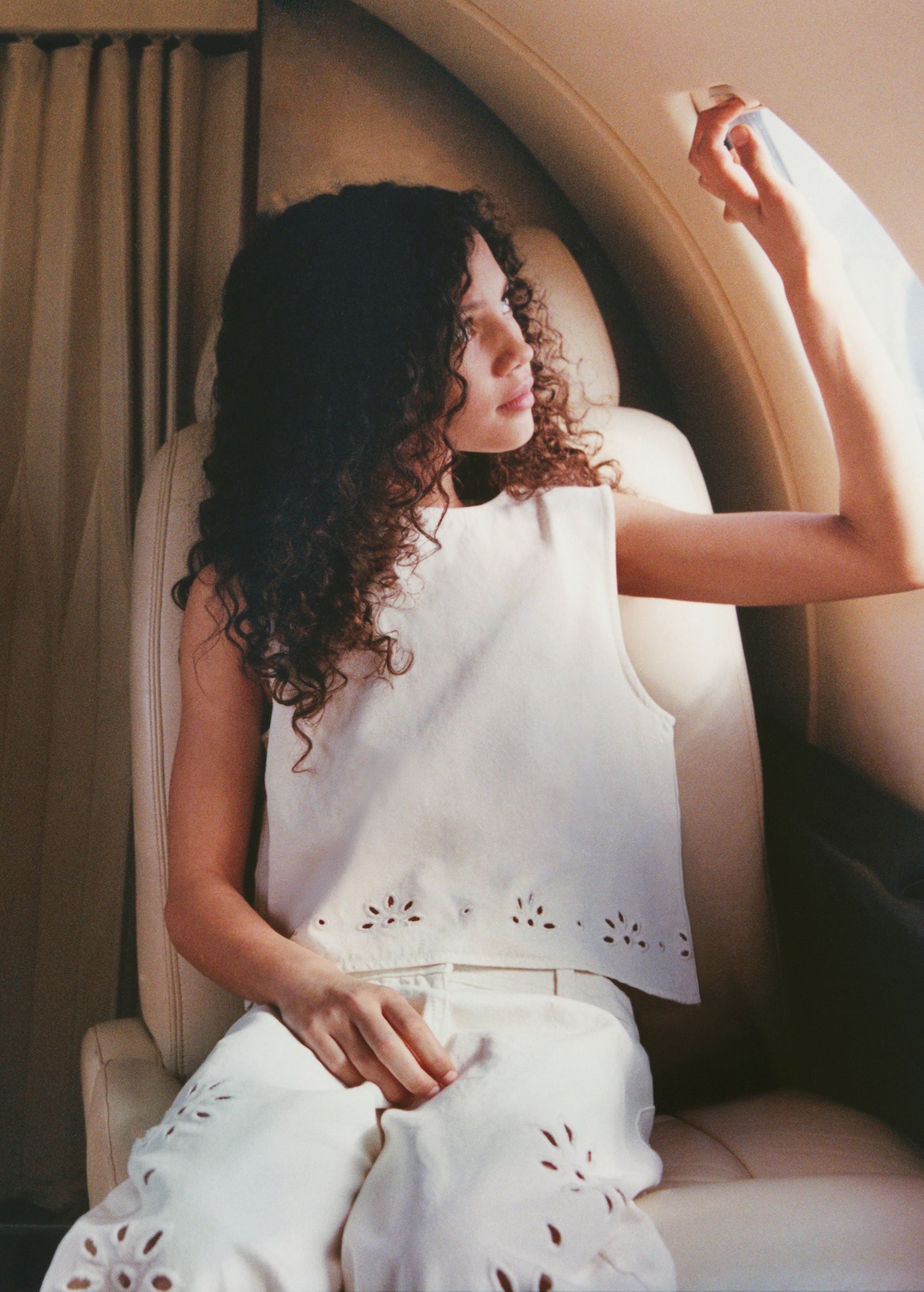 Embroidered cotton blouse - General plane