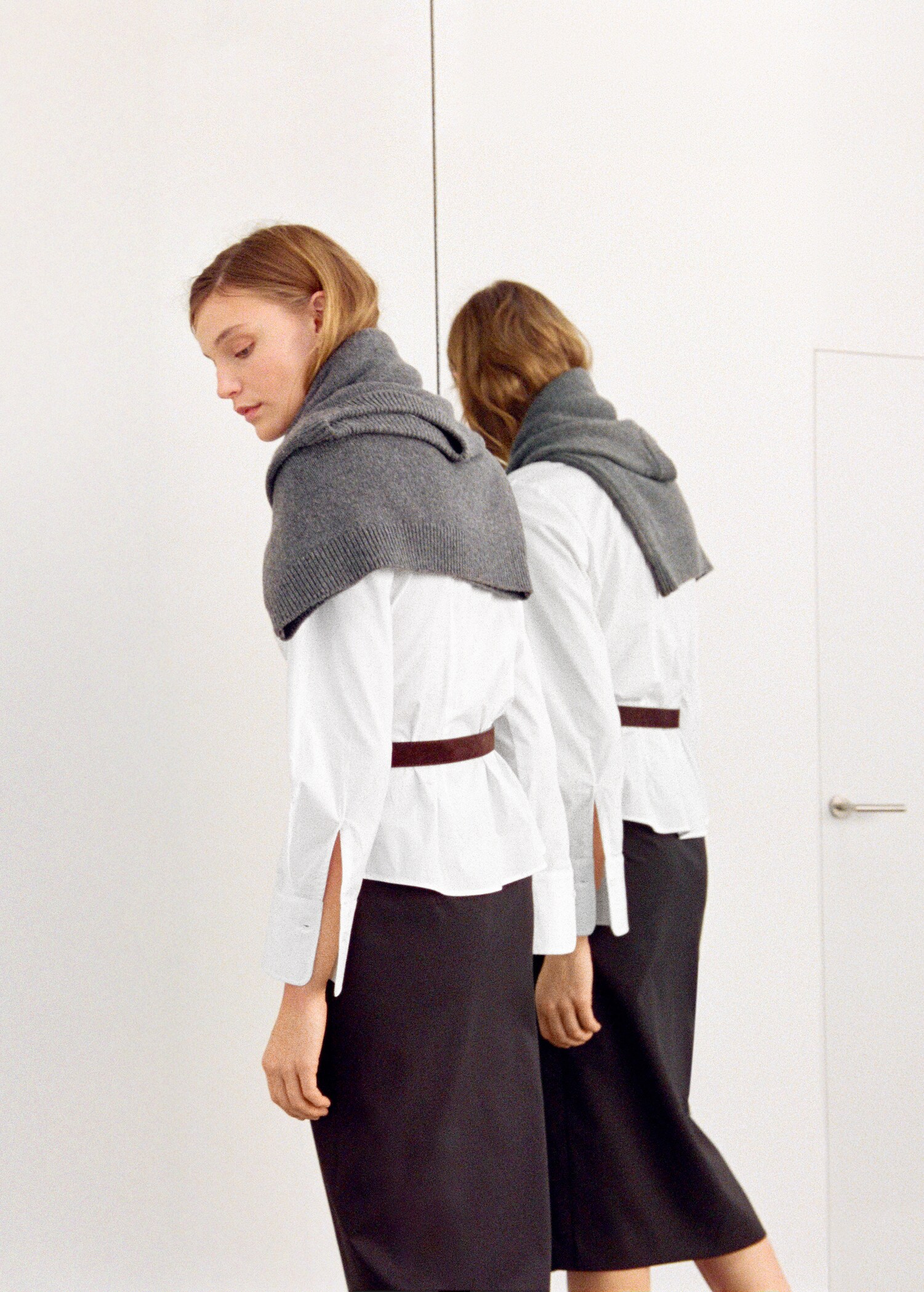 Camisa popelín entallada - Plano general