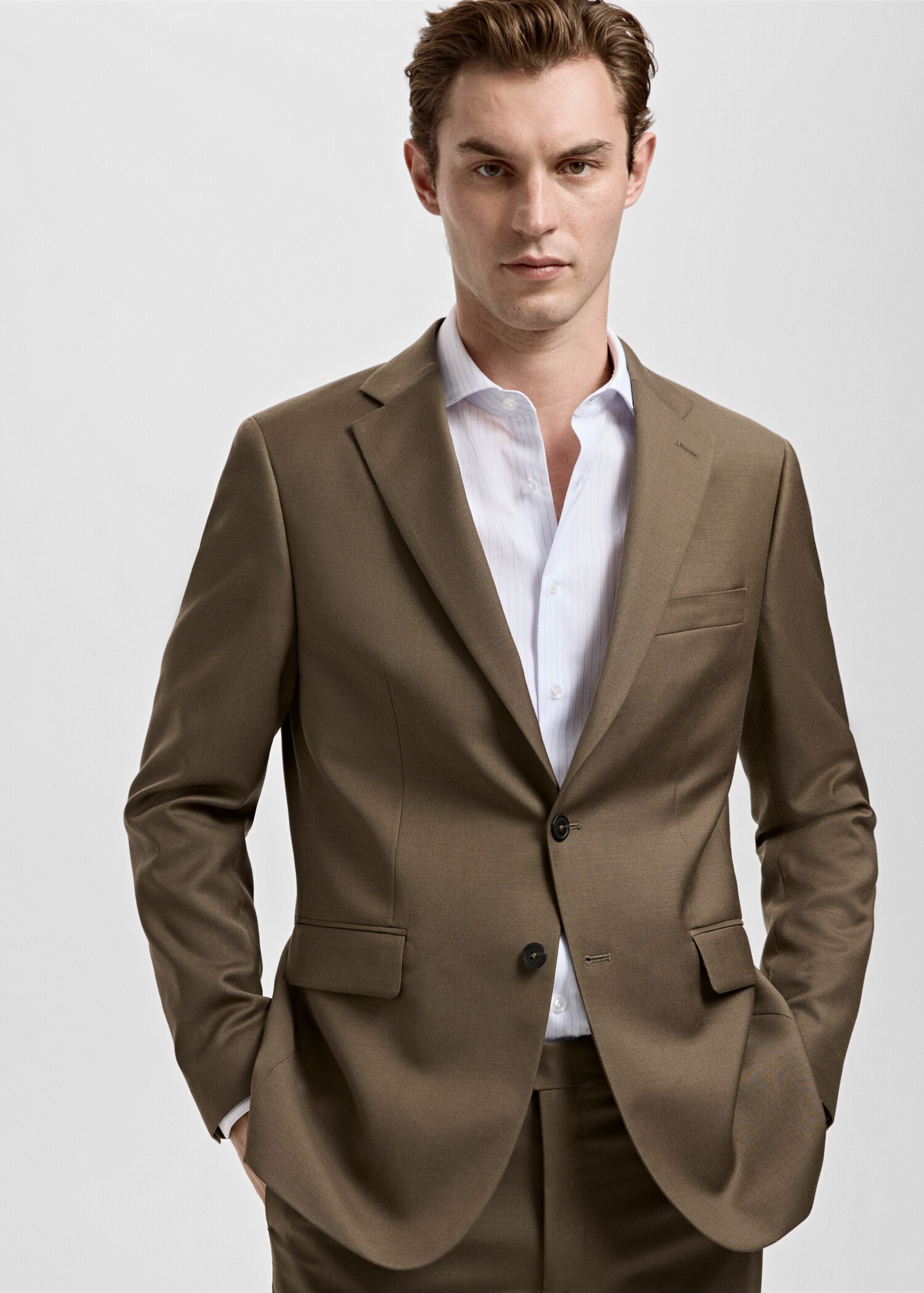 Turin 100% virgin wool suit jacket - Medium plane