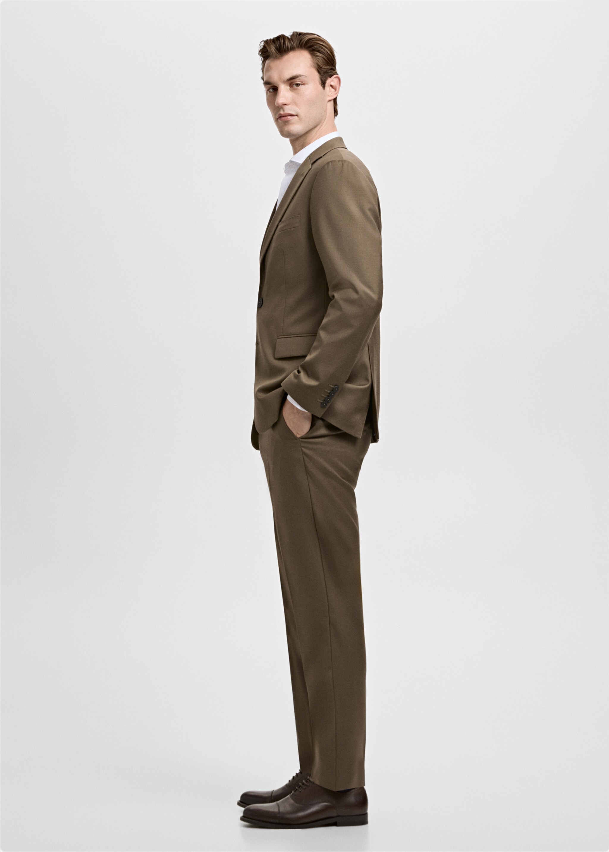 Turin 100% virgin wool suit jacket - Details of the article 2, Brown. Ref: 27071271-01.
