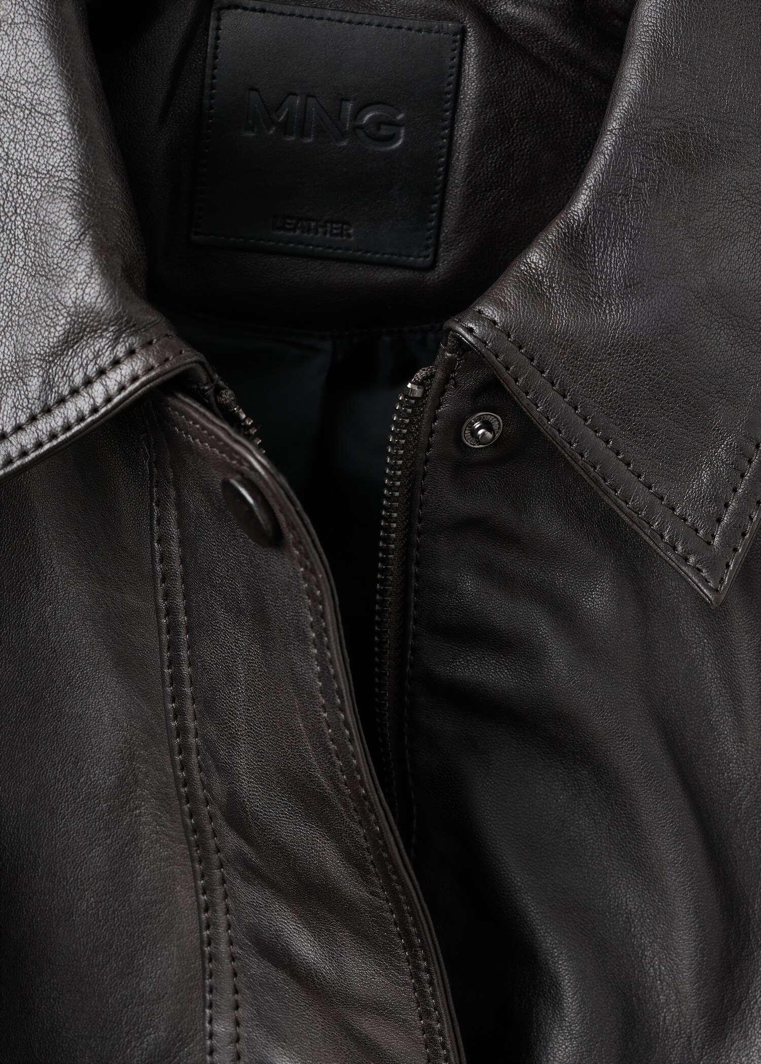 Oversized leather jacket - Details of the article 8