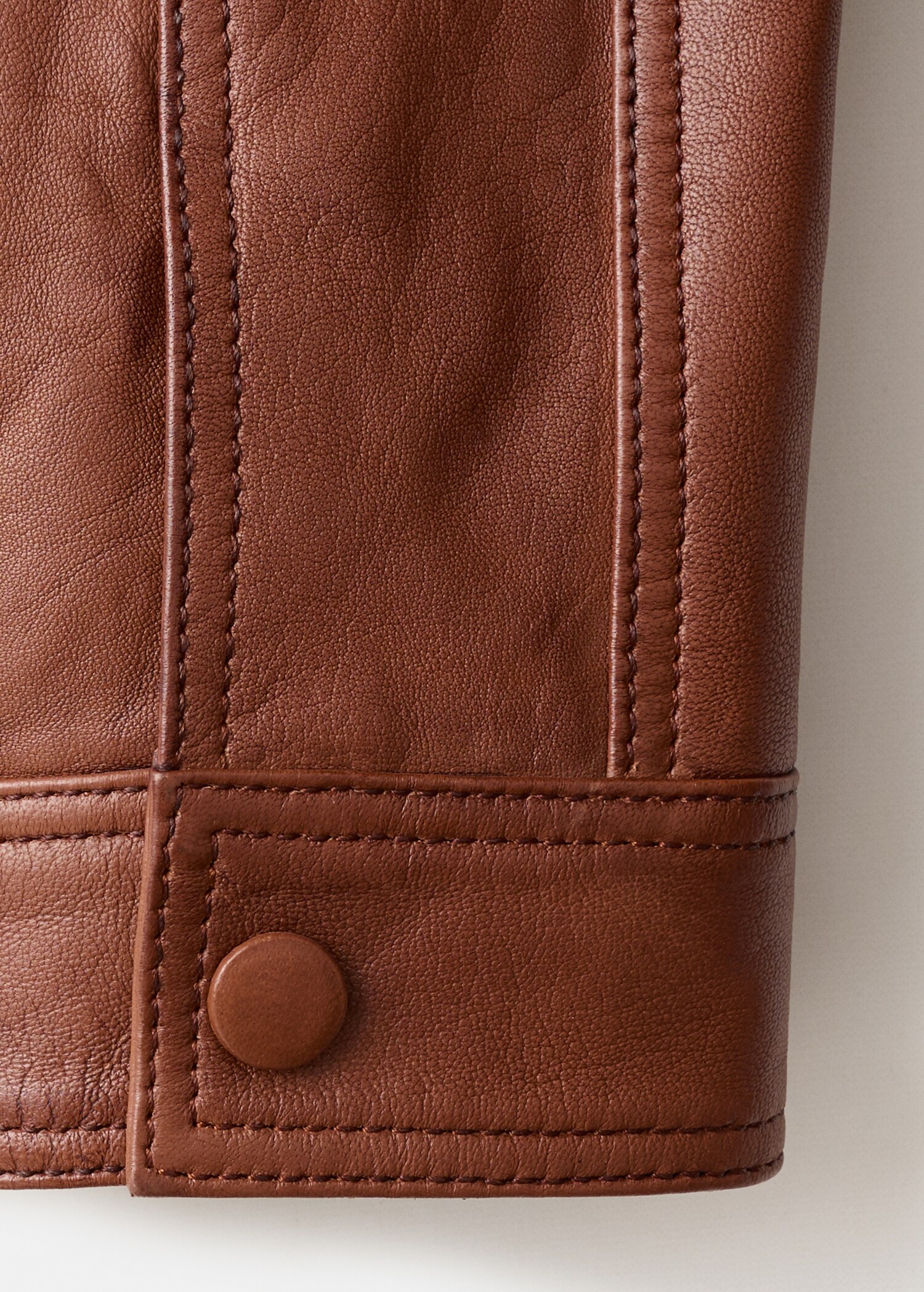 Oversized leather jacket - Details of the article 8