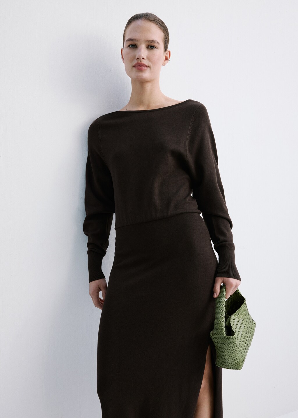 Fine-knit flared dress - Women | MANGO USA