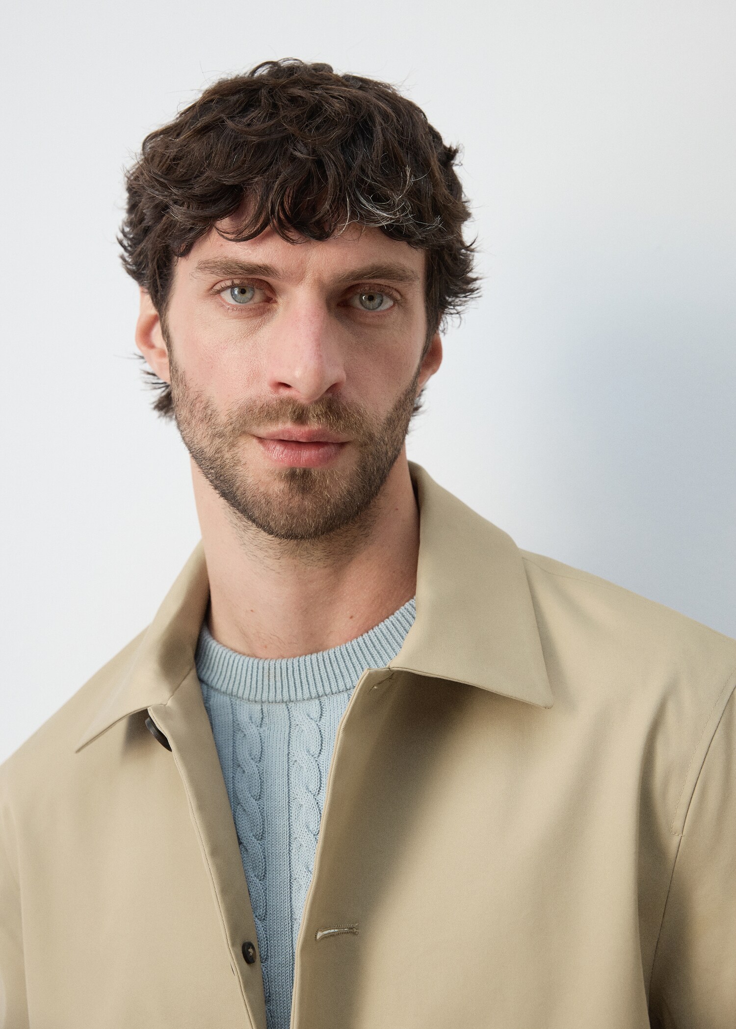 Water-repellent gabardine with pockets - Details of the article 1