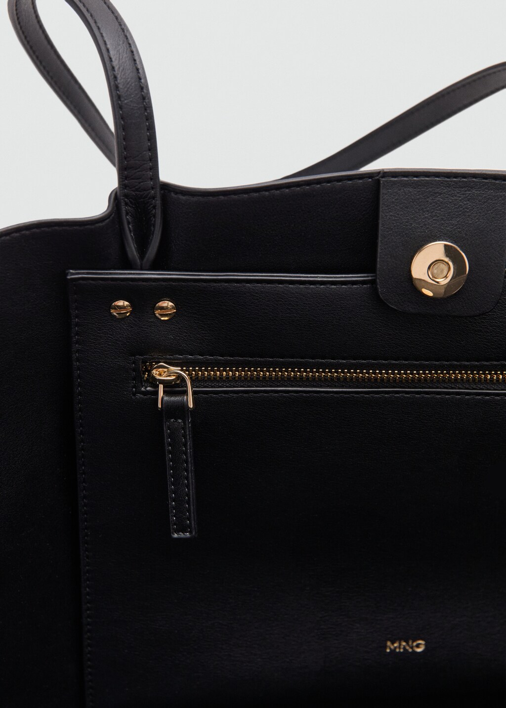 Shopper bag with metallic details