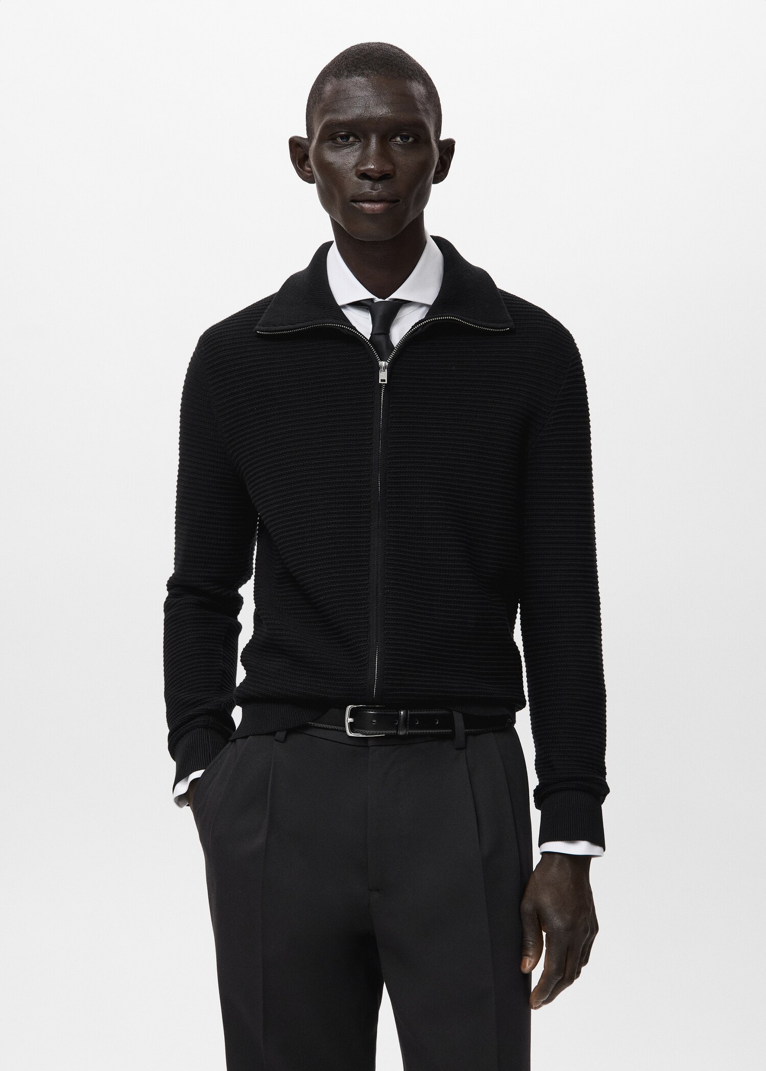 Structured knitted cardigan with zip - Medium plane