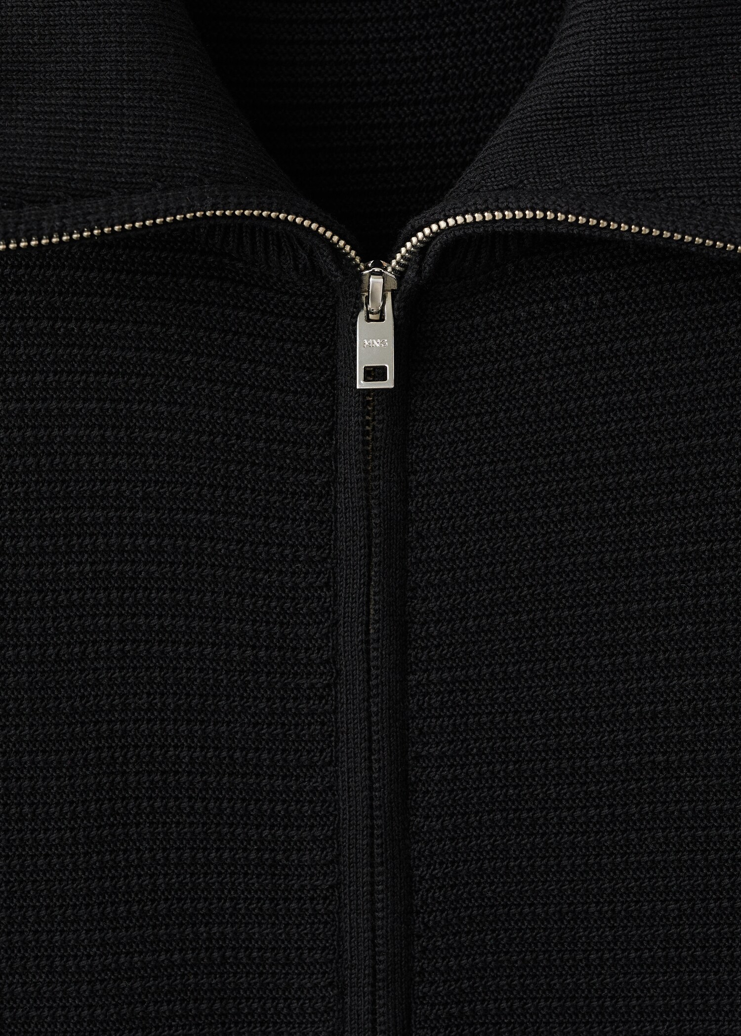 Structured knitted cardigan with zip - Details of the article 8