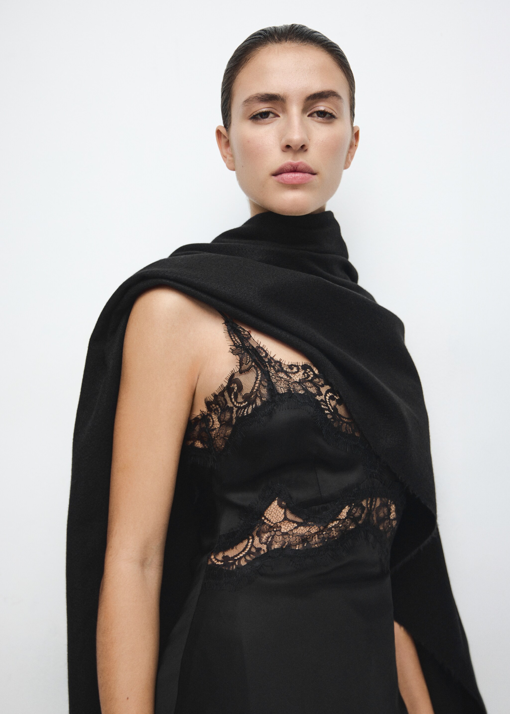 Lace top - Details of the article 2, Black. Ref: 27081326-01.