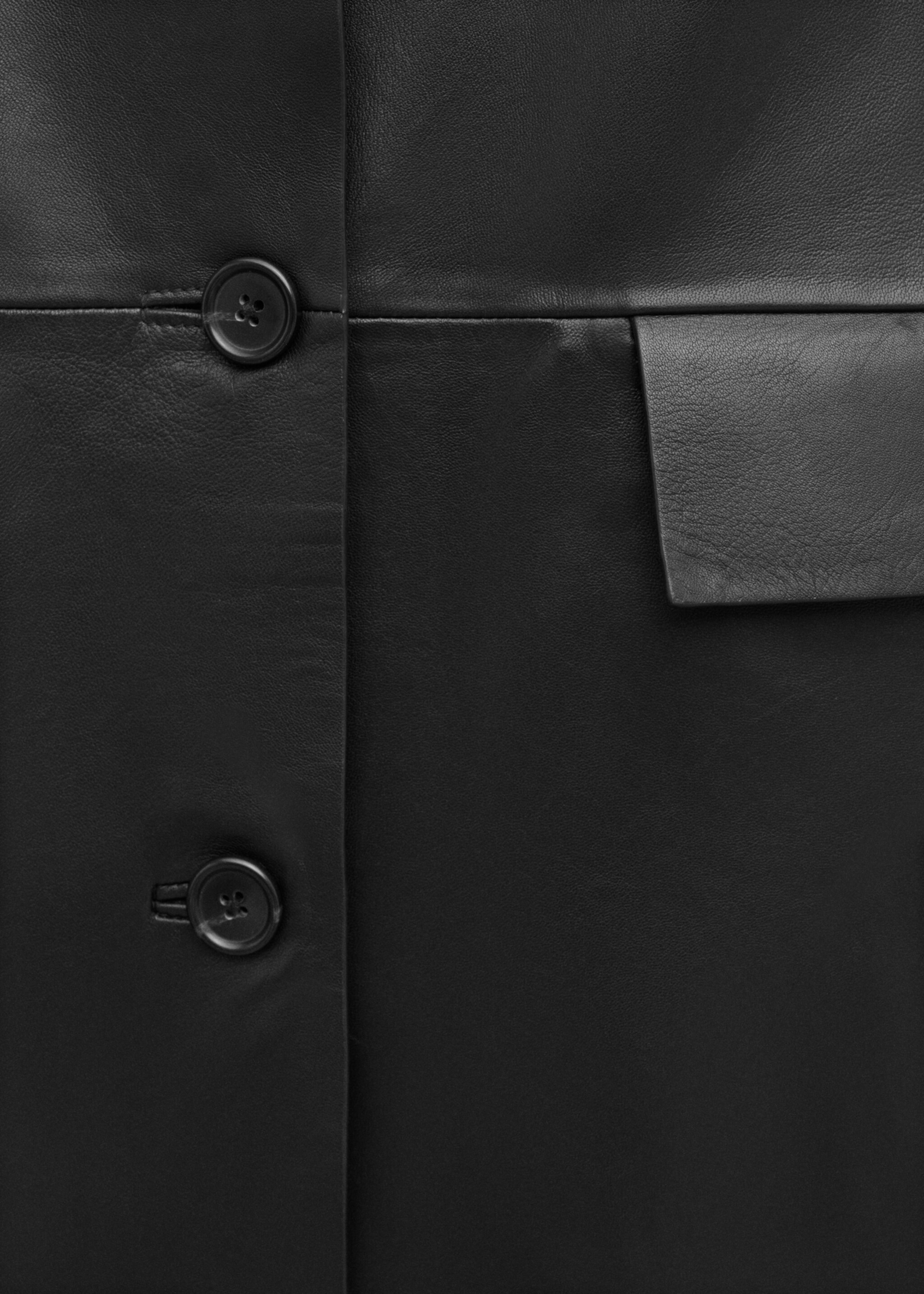 Straight leather coat with pockets - Details of the article 0, Black. Ref: 27084434-03.