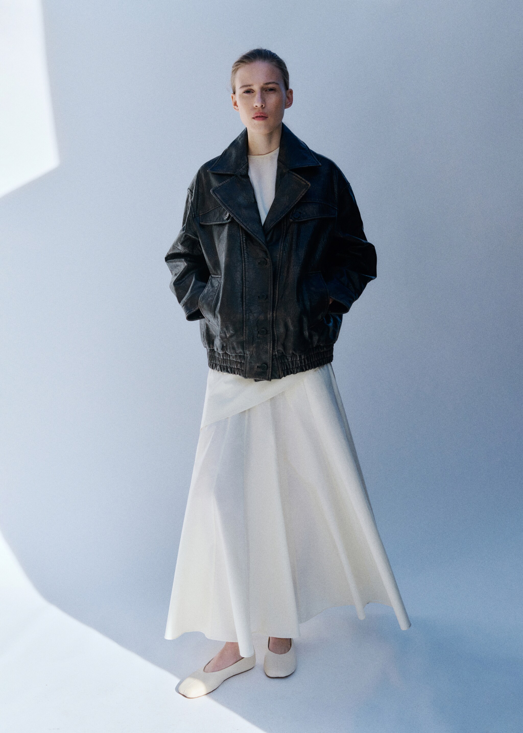 Veste 100 % cuir oversize boutons - Plan général, Marron. Ref: 27084772-03.