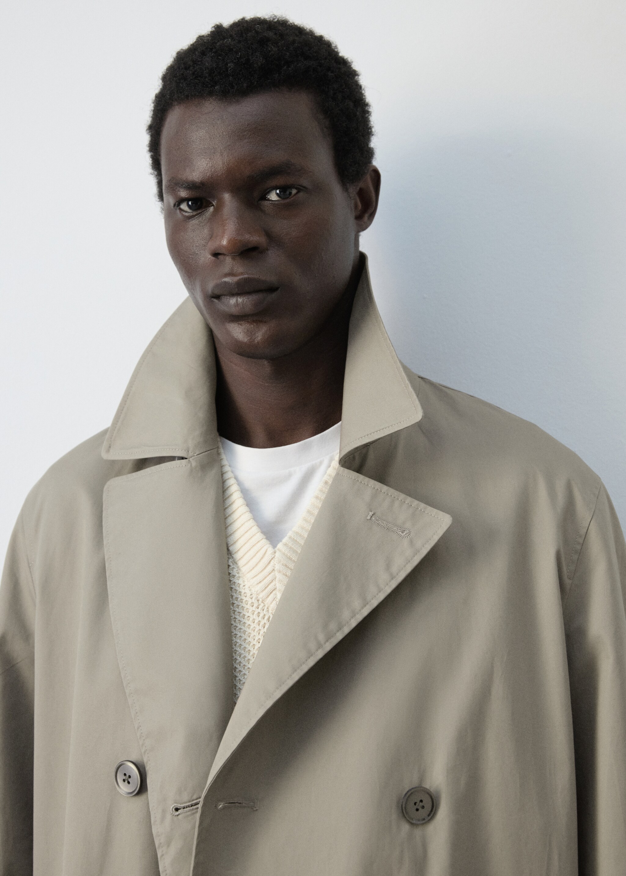 Gabardina algodón 100% regular fit - Reverso del artículo, Marrón medio. Ref: 27085927-02.