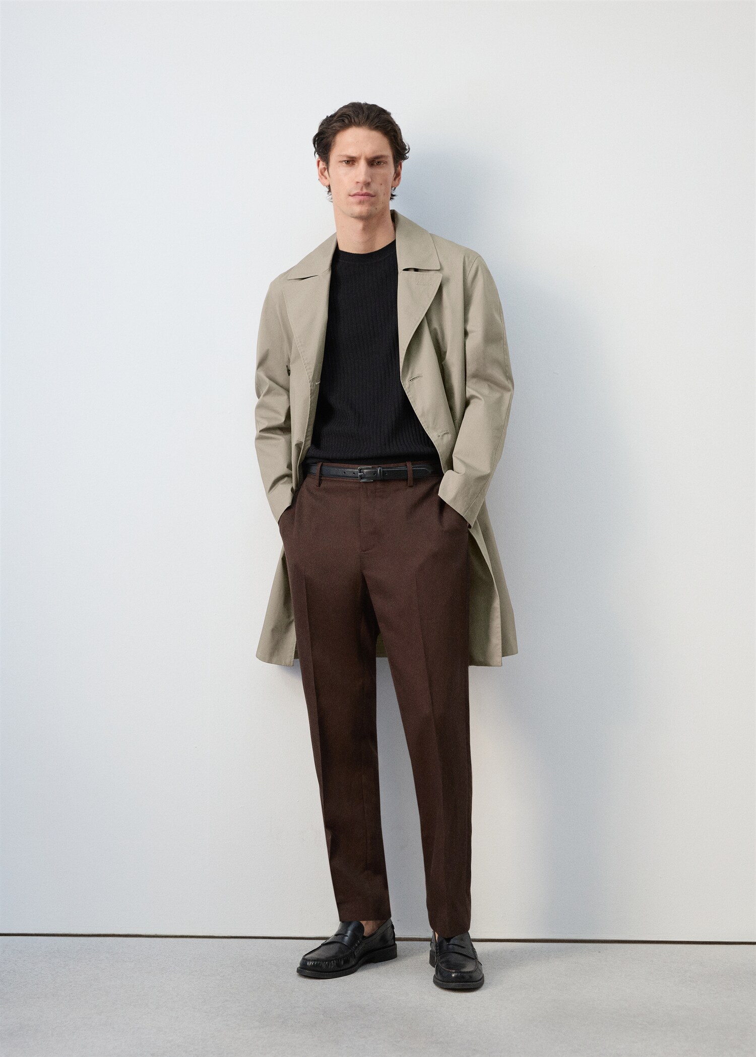 Gabardina algodón 100% regular fit - Reverso del artículo