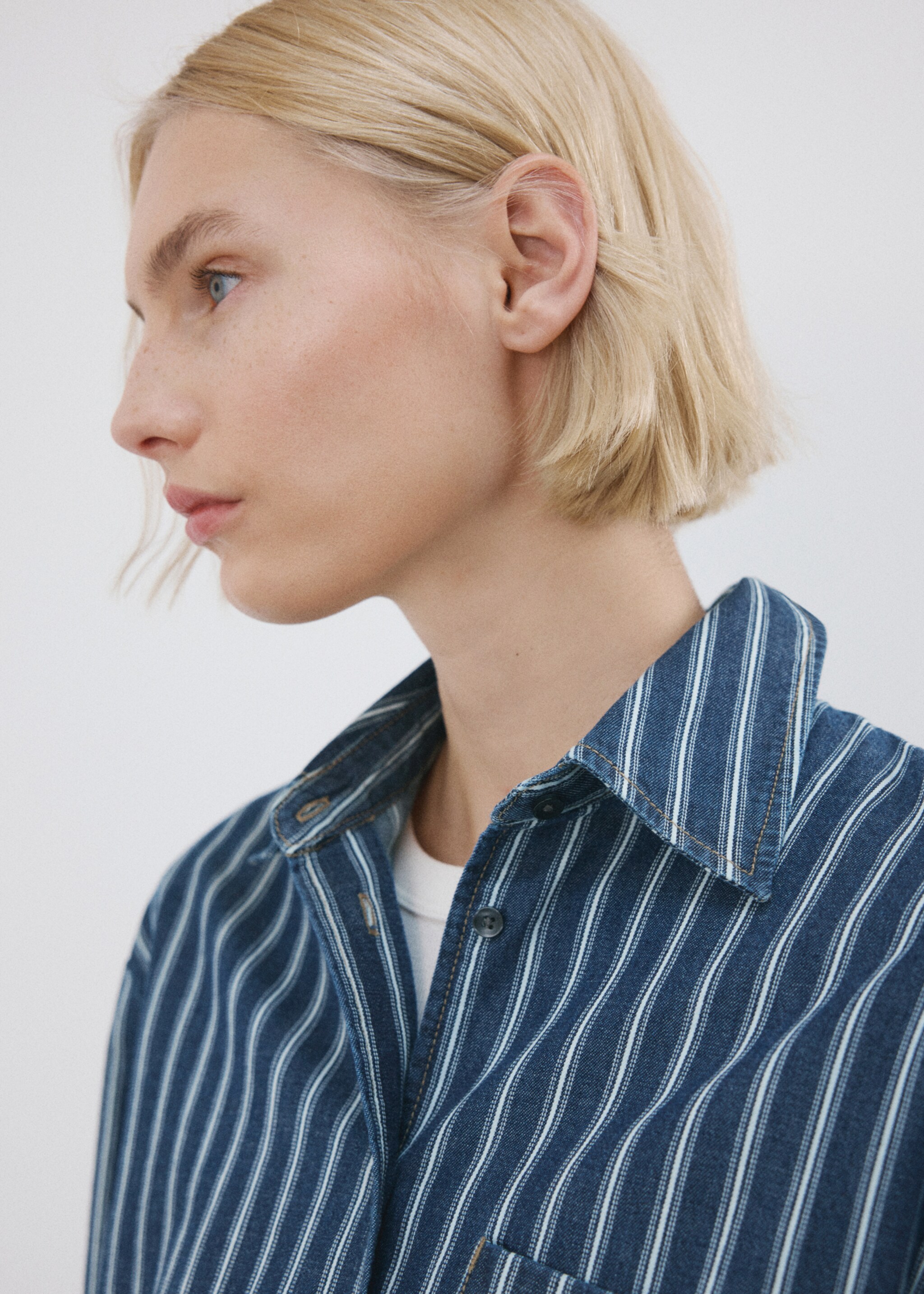Striped denim shirt - Details of the article 1, Blue. Ref: 27086341-01.