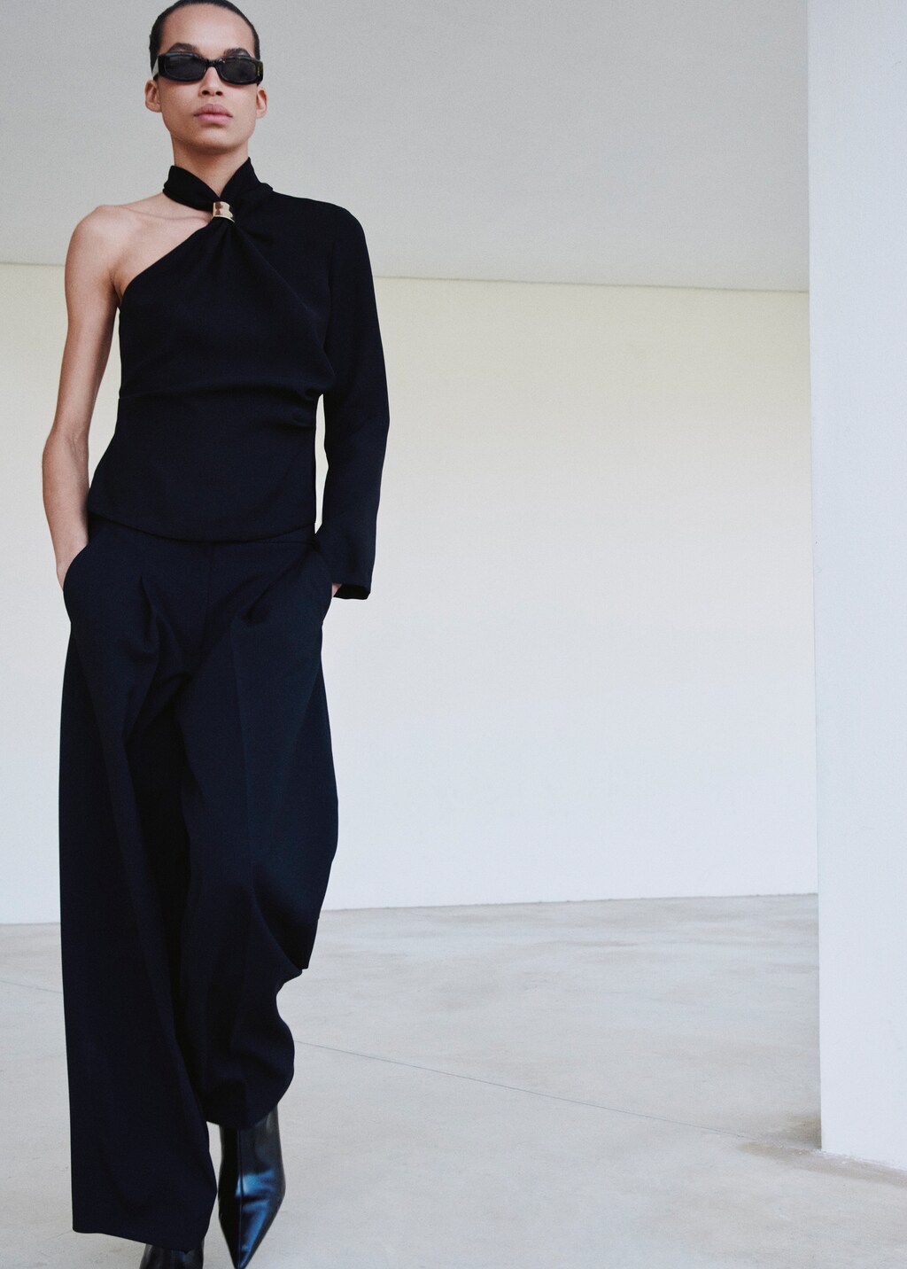 Asymmetrical blouse with metallic detail