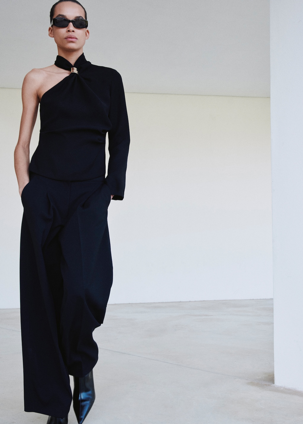 Asymmetrical blouse with metallic detail