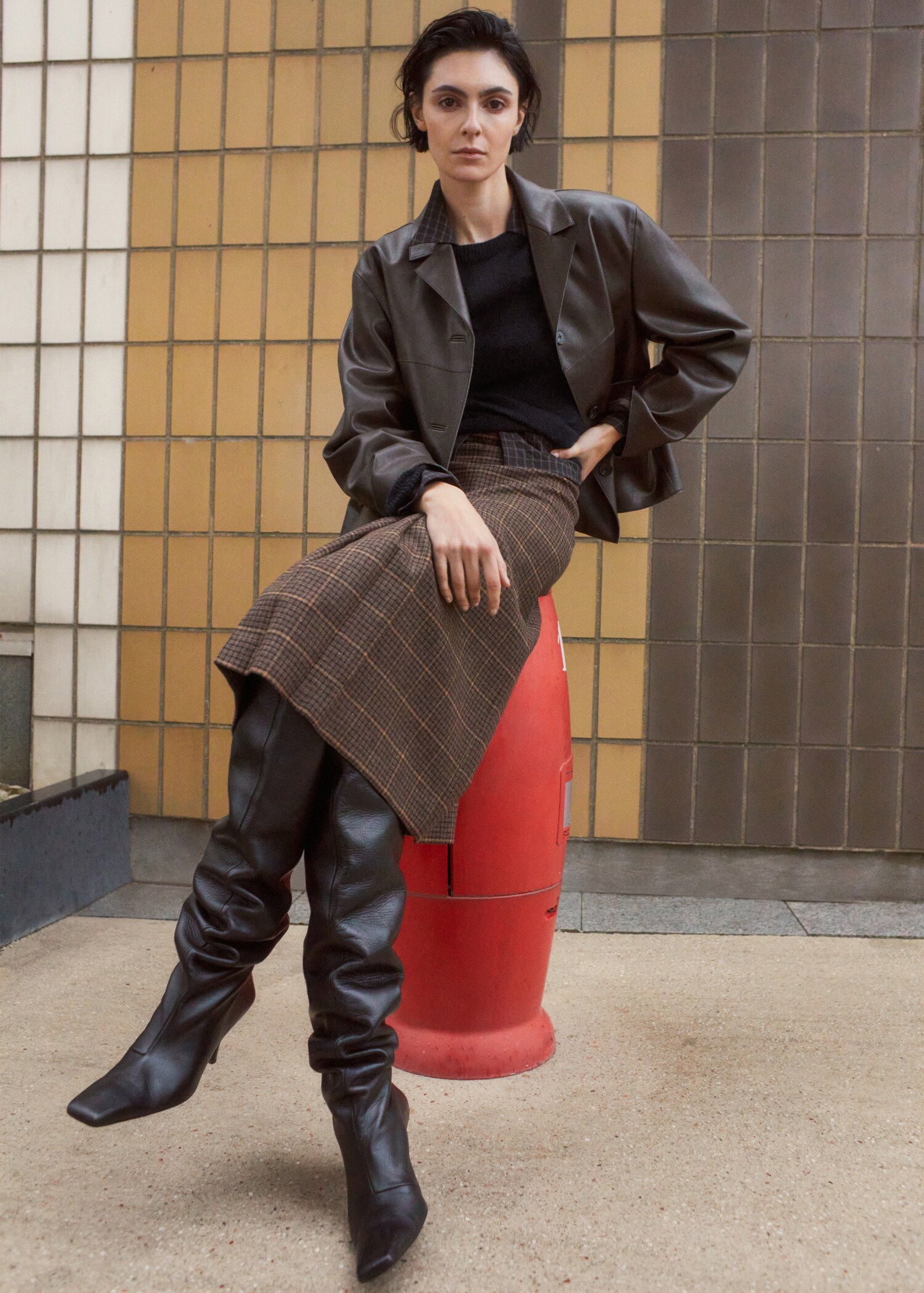 Faux-leather jacket with pockets - Details of the article 1