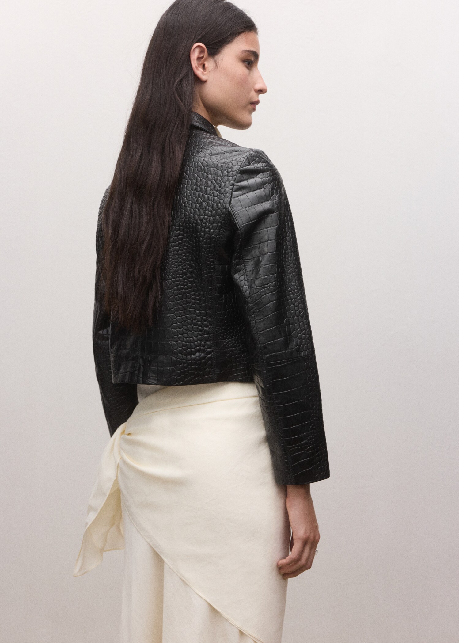 100% leather double-breasted jacket - Reverse of the article